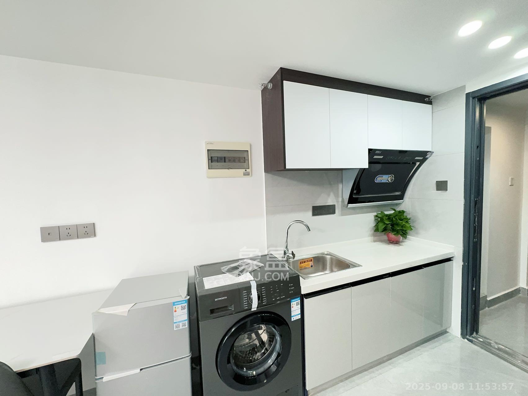 恒伟星中心 1室1厅1卫 1500.0元/月 恒伟星中心 1室1厅1卫 1500.0元/月室内图