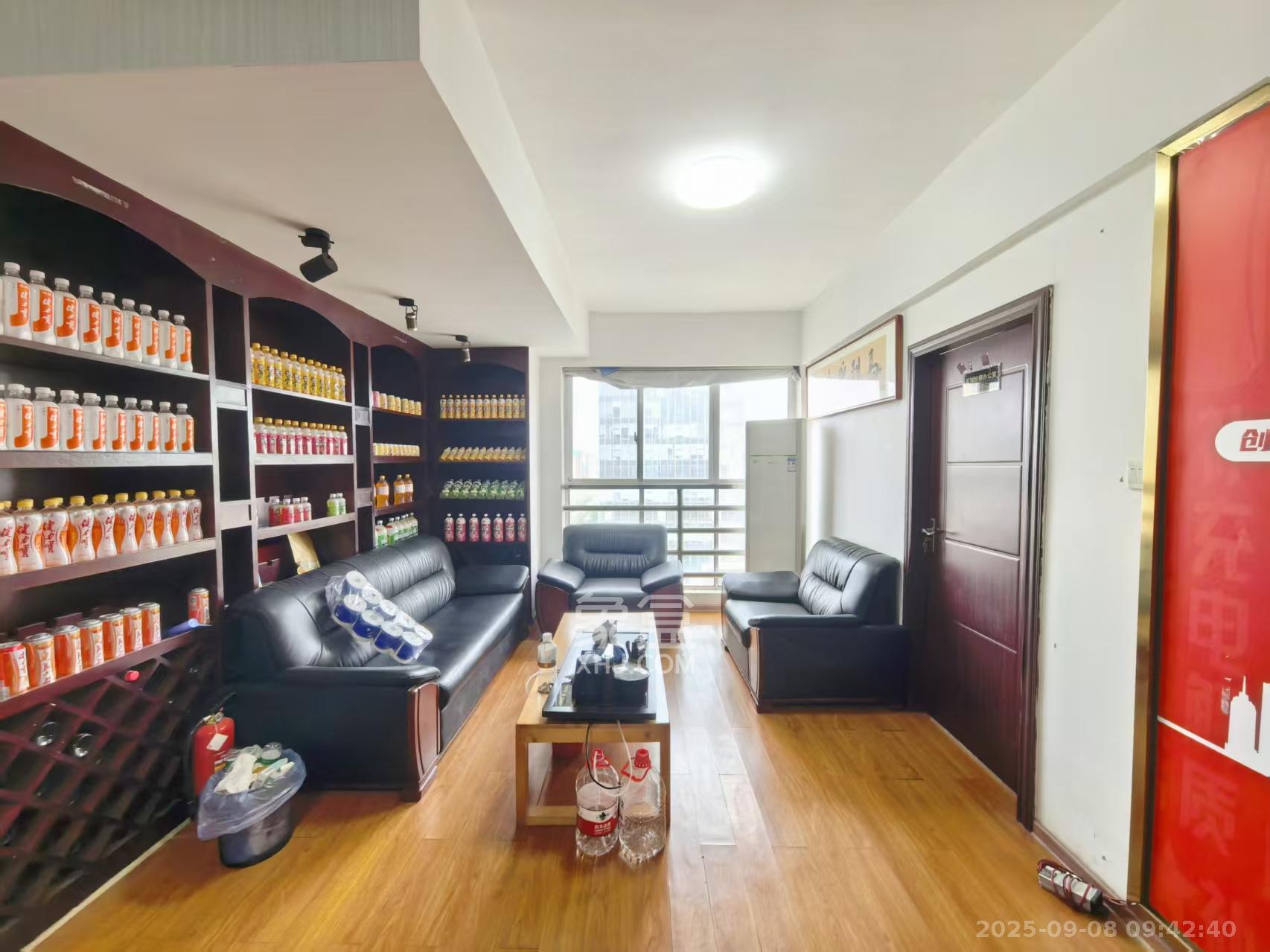 华菱新城地标 3室1厅1卫 2120.0元/月 华菱新城地标 3室1厅1卫 2120.0元/月室内图