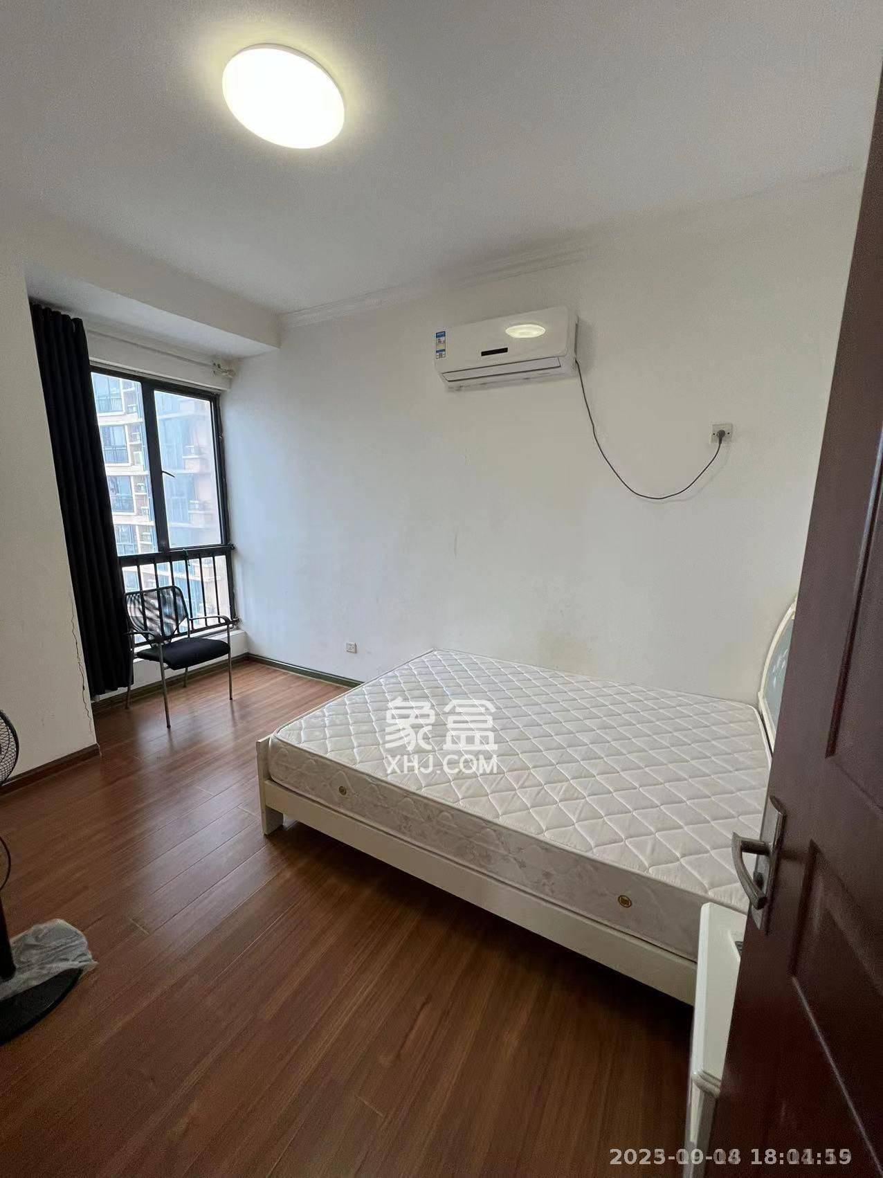 融圣国际  3室2厅2卫    2800.0元/月室内图