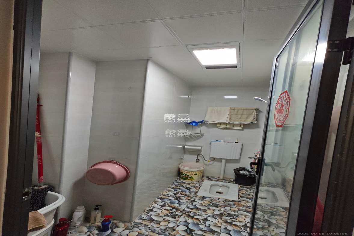 金科景朝集美星宸  3室2厅2卫    2600.0元/月 金科景朝集美星宸  3室2厅2卫    2600.0元/月室内图