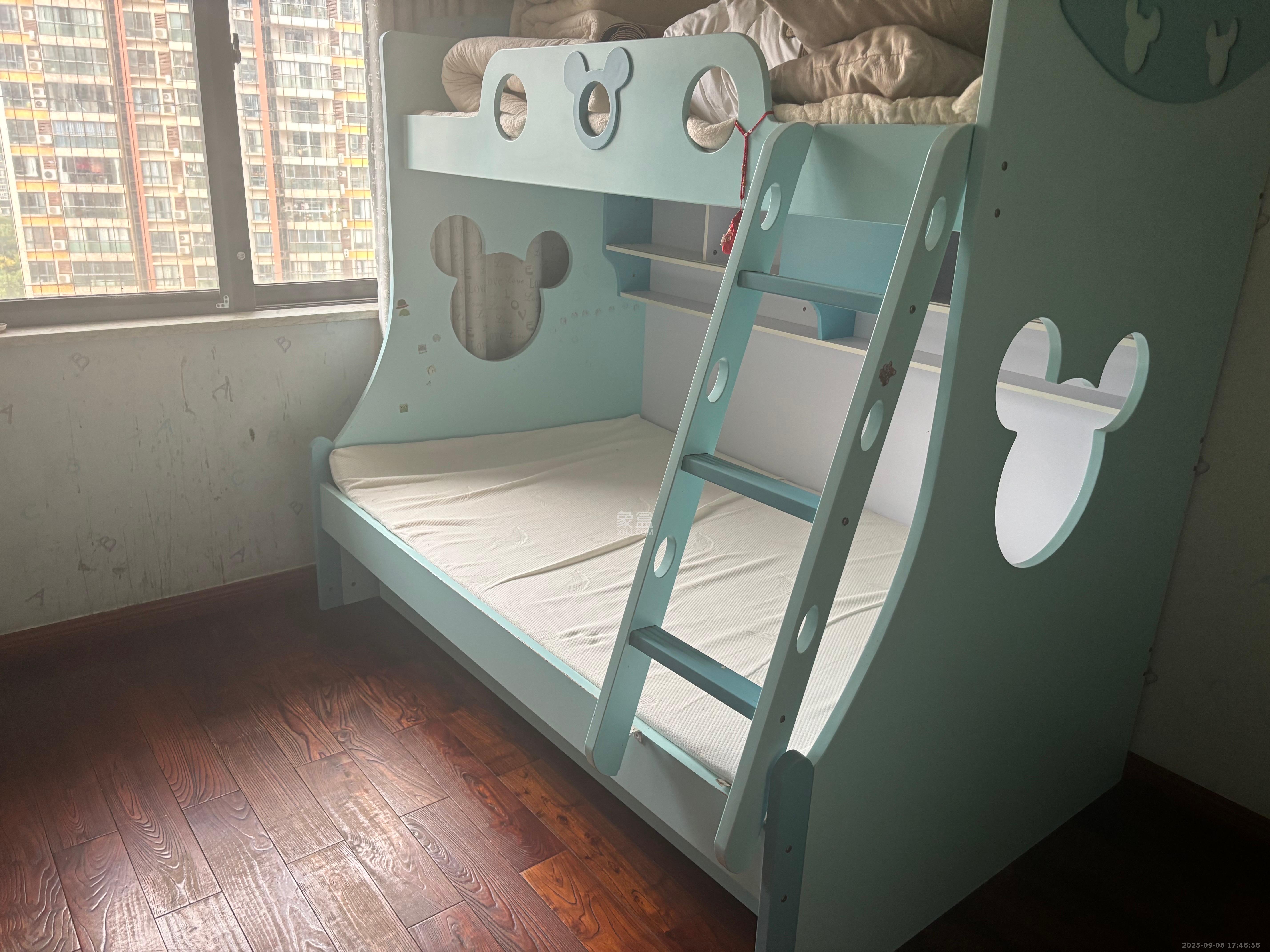 高鑫麓城  3室2厅2卫    2700.0元/月室内图