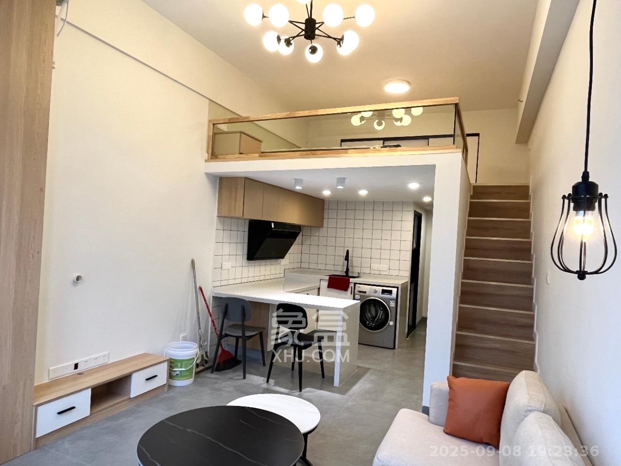 裕天国际商汇中心 1室0厅0卫 1500.0元/月 裕天国际商汇中心 1室0厅0卫 1500.0元/月室内图