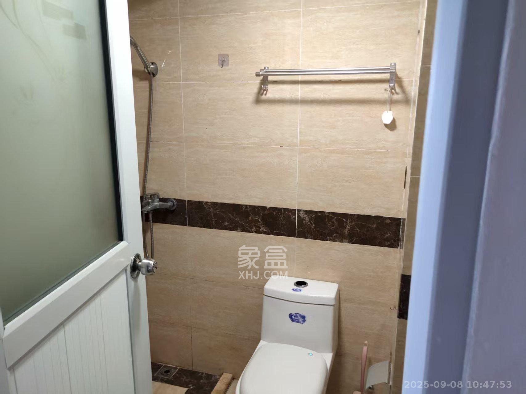 万科白鹭郡 1室1厅1卫 1300.0元/月 万科白鹭郡 1室1厅1卫 1300.0元/月室内图