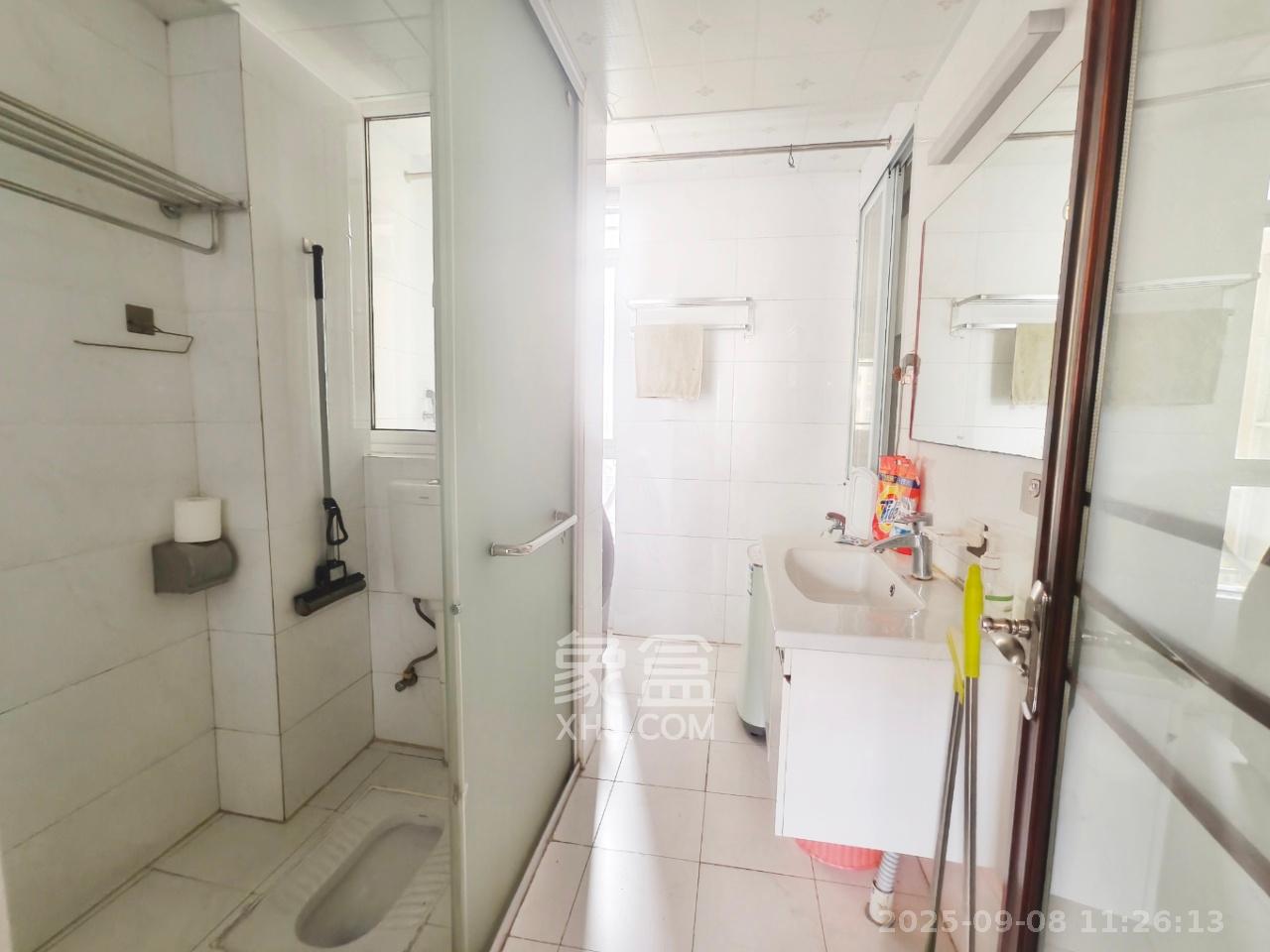 万国城(当代满庭春MOMA)三期  4室2厅2卫    3200.0元/月 万国城(当代满庭春MOMA)三期  4室2厅2卫    3200.0元/月室内图