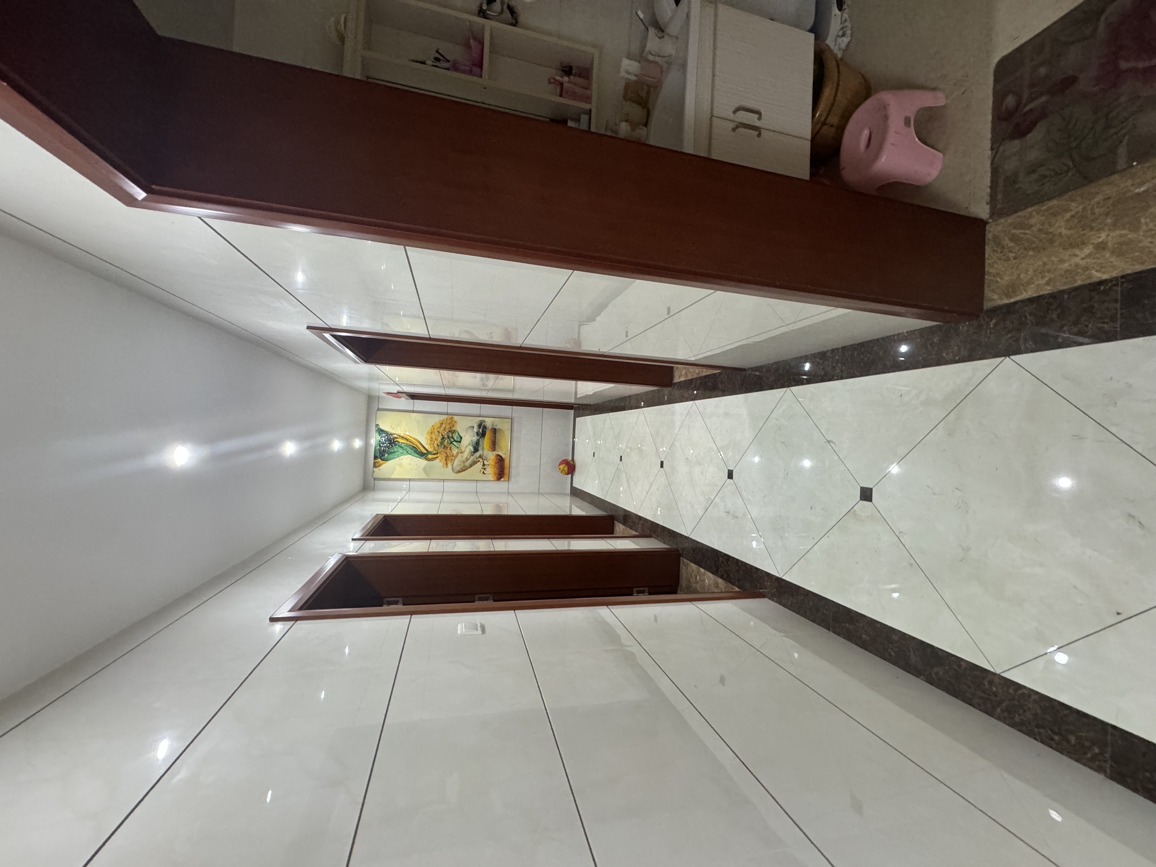 南风苑 1室0厅0卫 85.8万 南风苑 1室0厅0卫 85.8万客厅