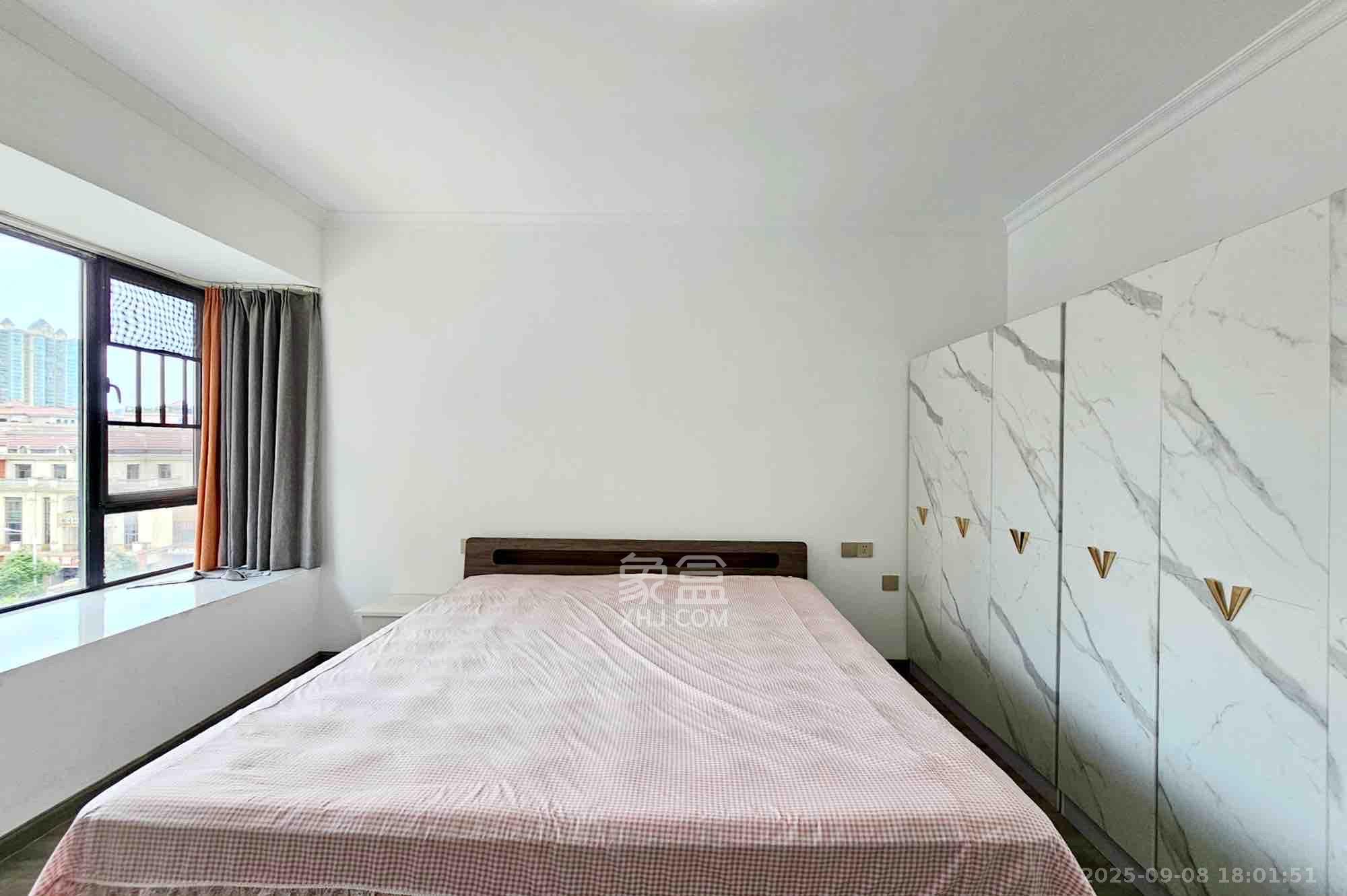 长房东旭国际 1室0厅0卫 3500.0元/月 长房东旭国际 1室0厅0卫 3500.0元/月室内图