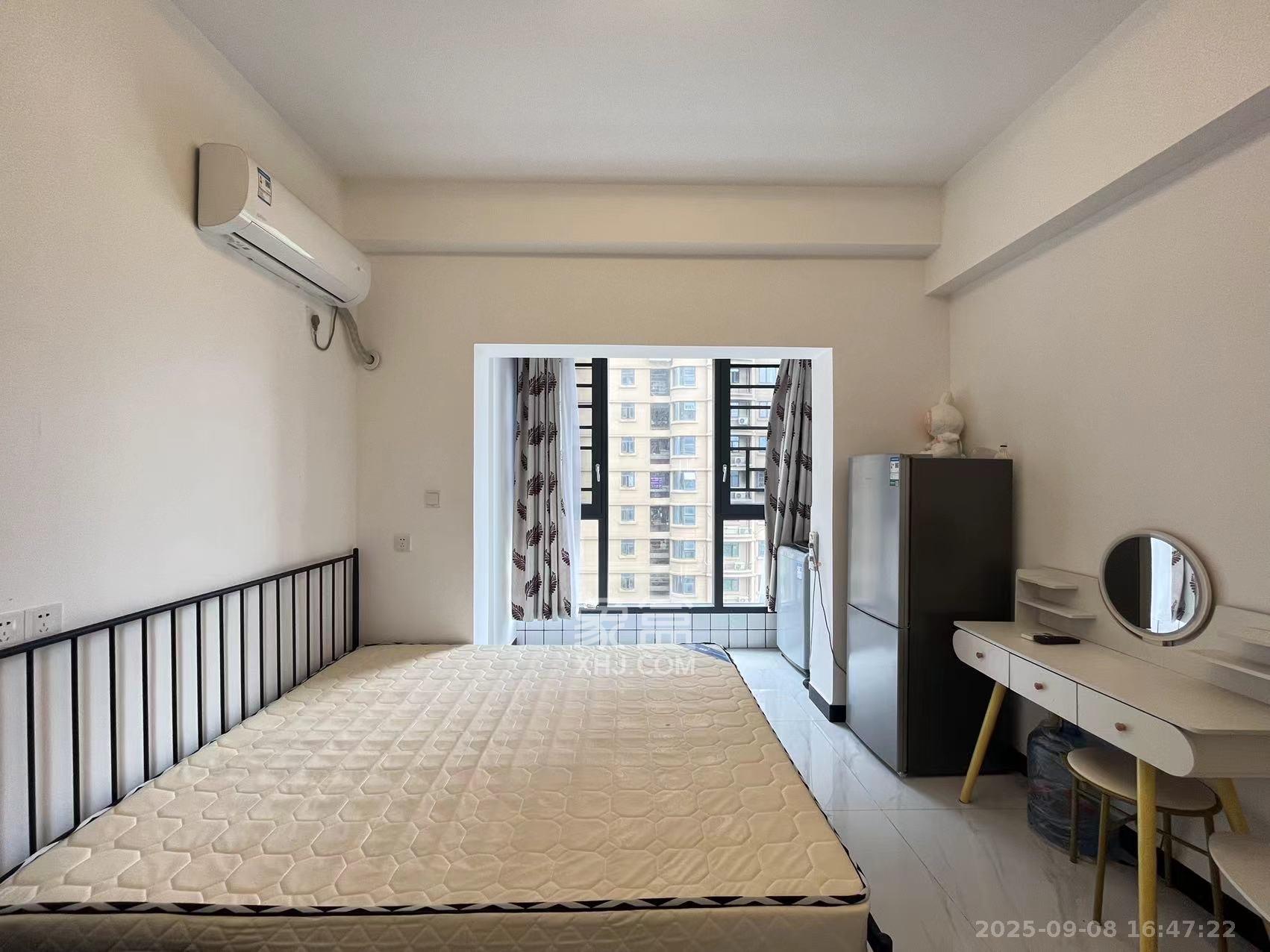 嘉雨兴园 1室1厅1卫 1800.0元/月 嘉雨兴园 1室1厅1卫 1800.0元/月室内图