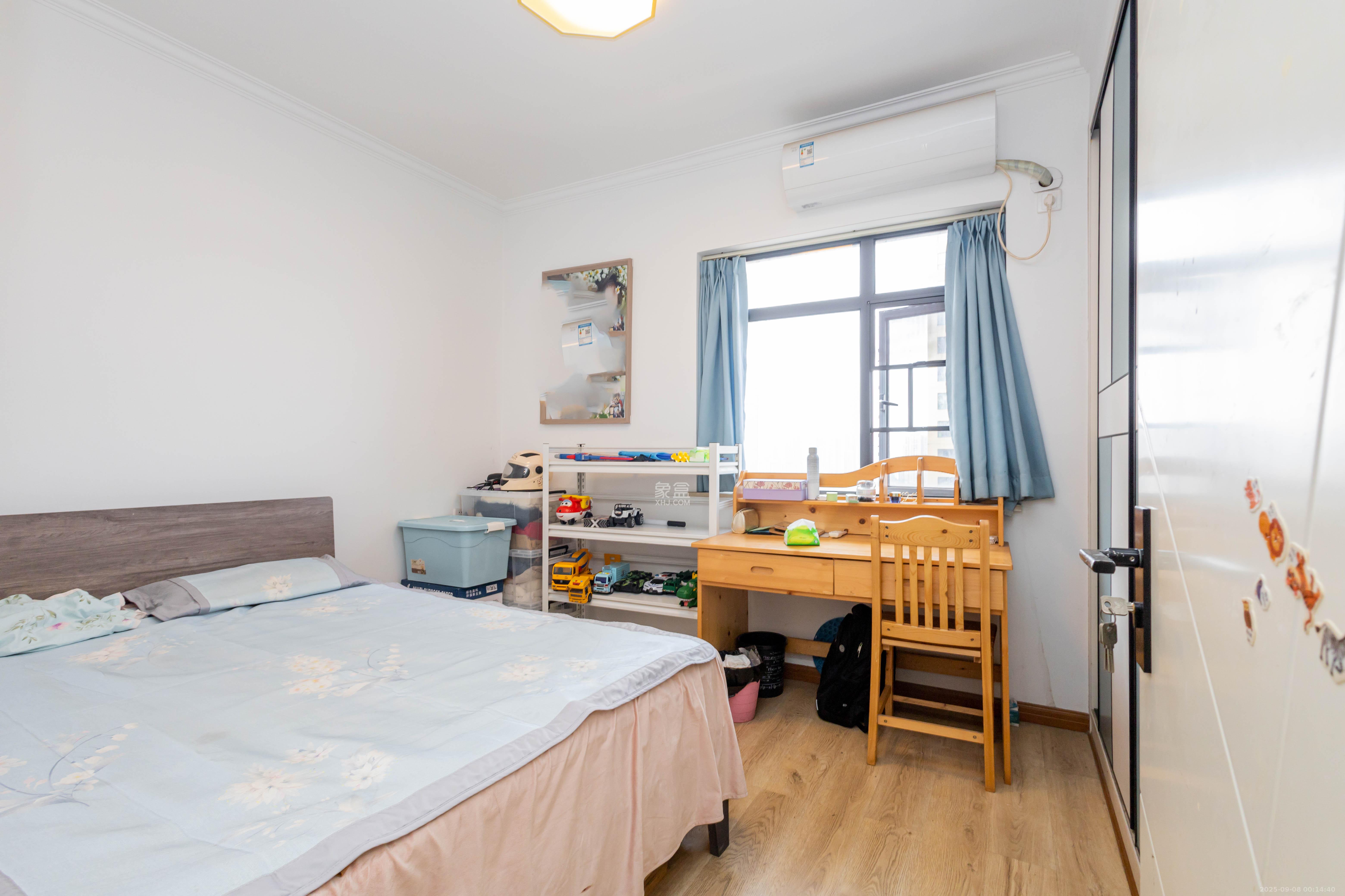 中国铁建国际城二期  3室2厅1卫    66.8万卧室