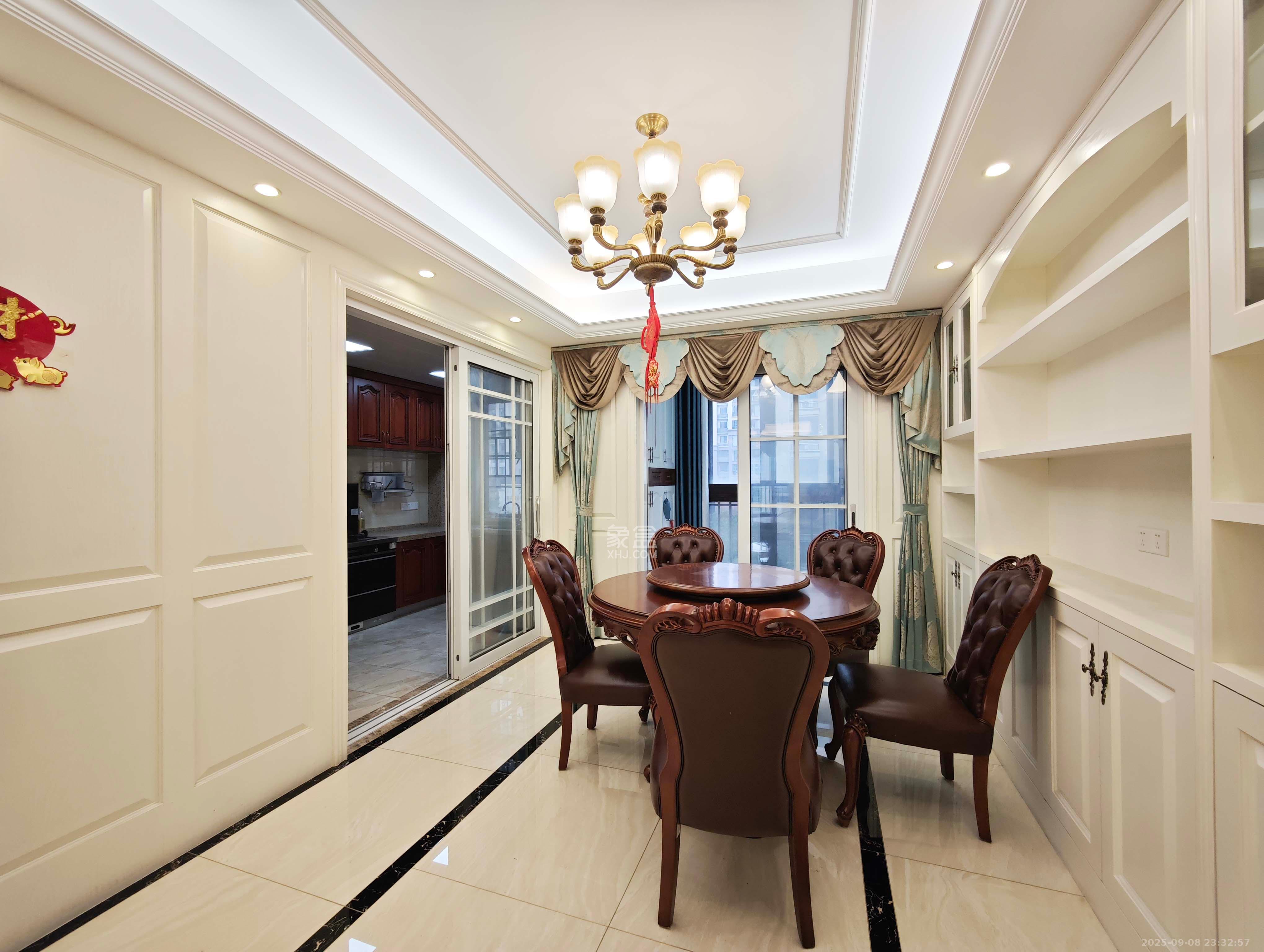 宏聚地中海  4室2厅2卫    185.0万其他