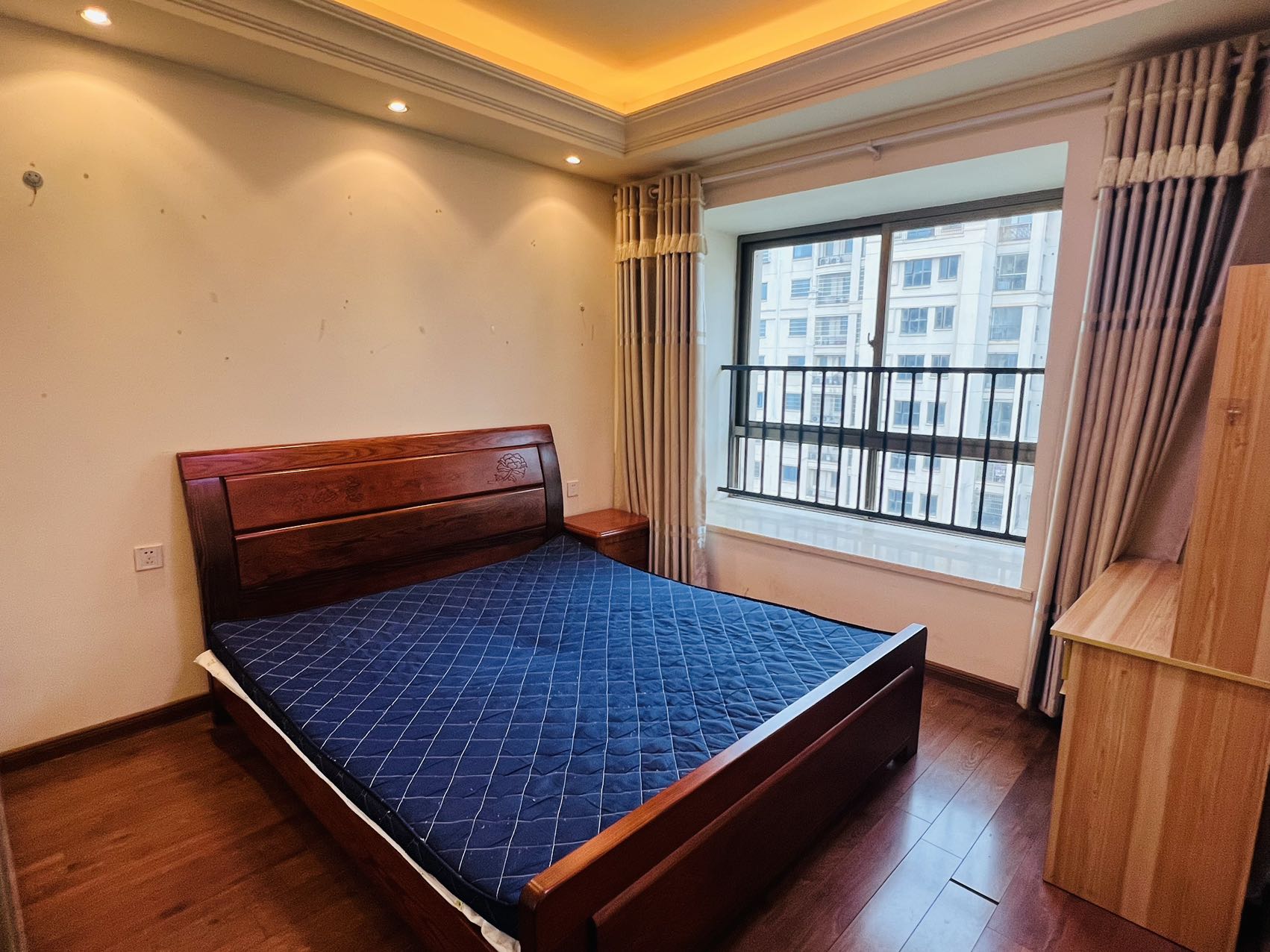 碧桂园  3室2厅1卫    1500.0元/月室内图