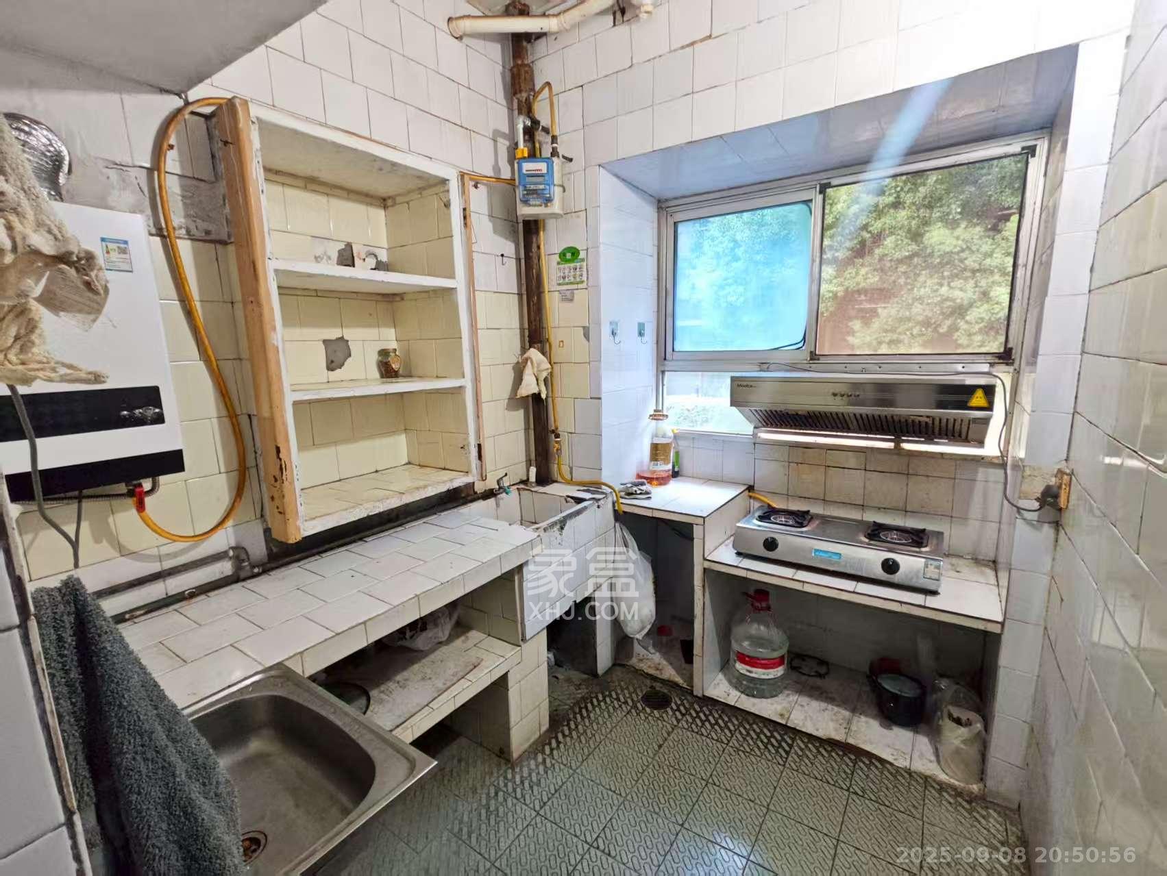 建材储运公司宿舍  2室1厅1卫    1400.0元/月 建材储运公司宿舍  2室1厅1卫    1400.0元/月室内图