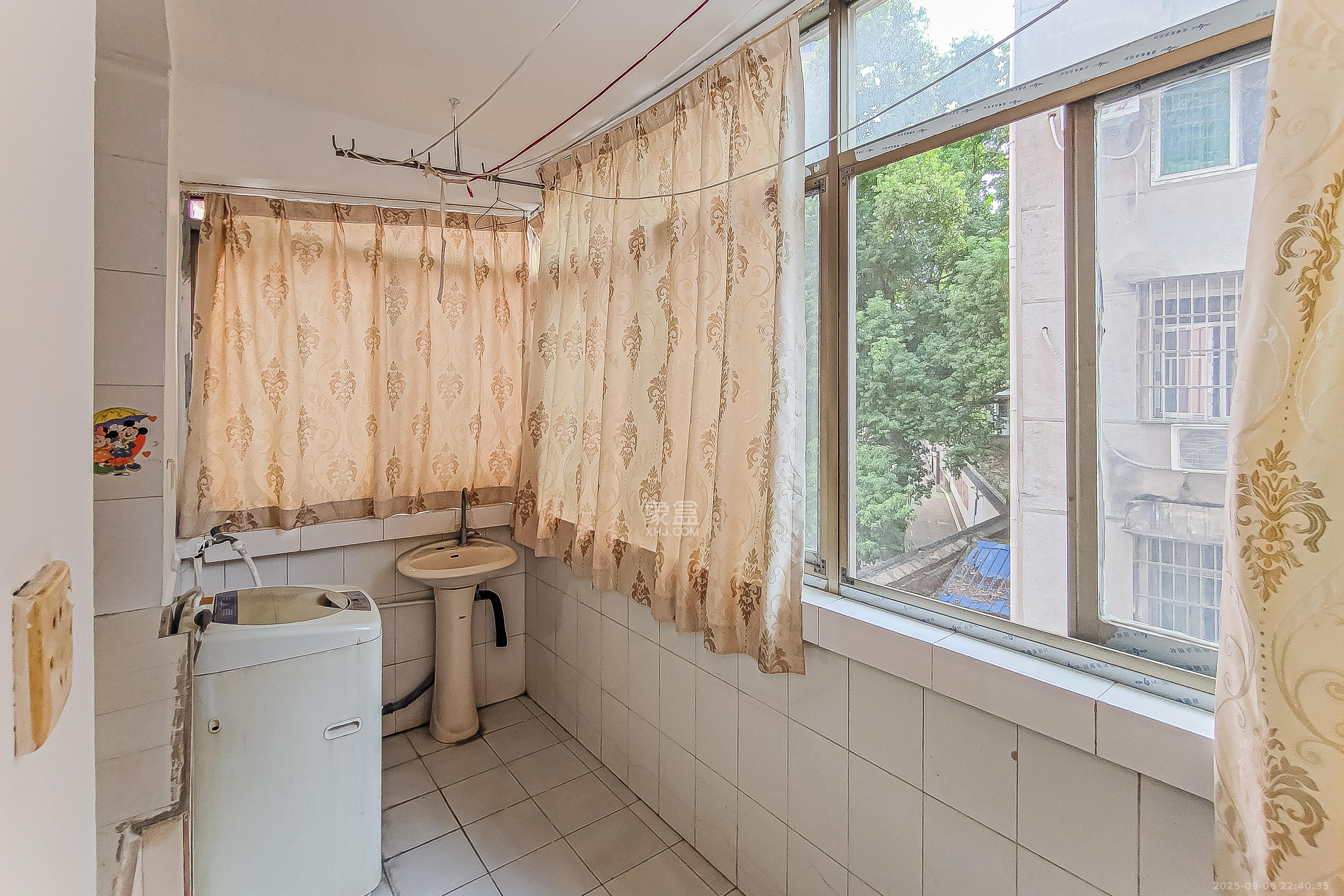 造化塘 3室1厅1卫 60.0万 造化塘 3室1厅1卫 60.0万阳台