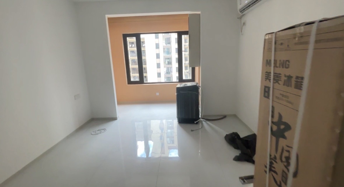 中海珑悦府  1室1厅1卫    1500.0元/月户型图