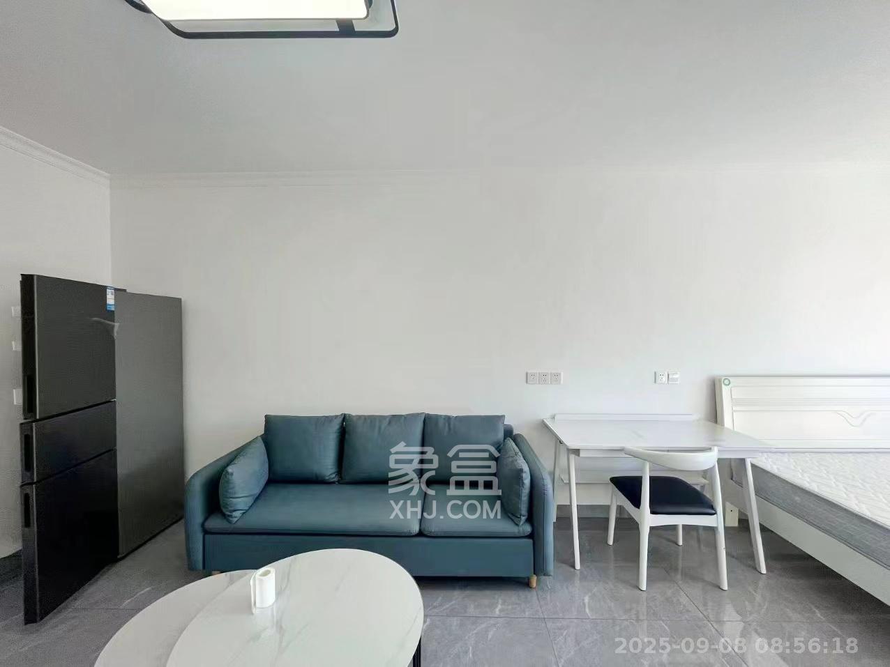 鑫远揽悦(鑫远和城三期)  1室1厅1卫    1600.0元/月 鑫远揽悦(鑫远和城三期)  1室1厅1卫    1600.0元/月室内图