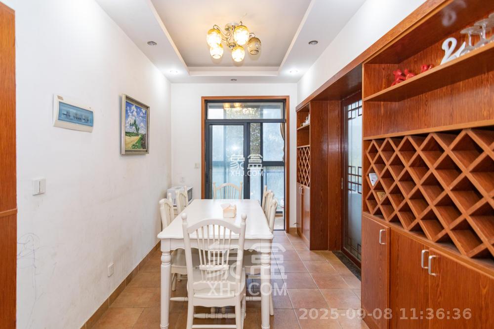 珠江东方明珠(新地东方明珠)一二期 2室2厅1卫 1700.0元/月 珠江东方明珠(新地东方明珠)一二期 2室2厅1卫 1700.0元/月室内图