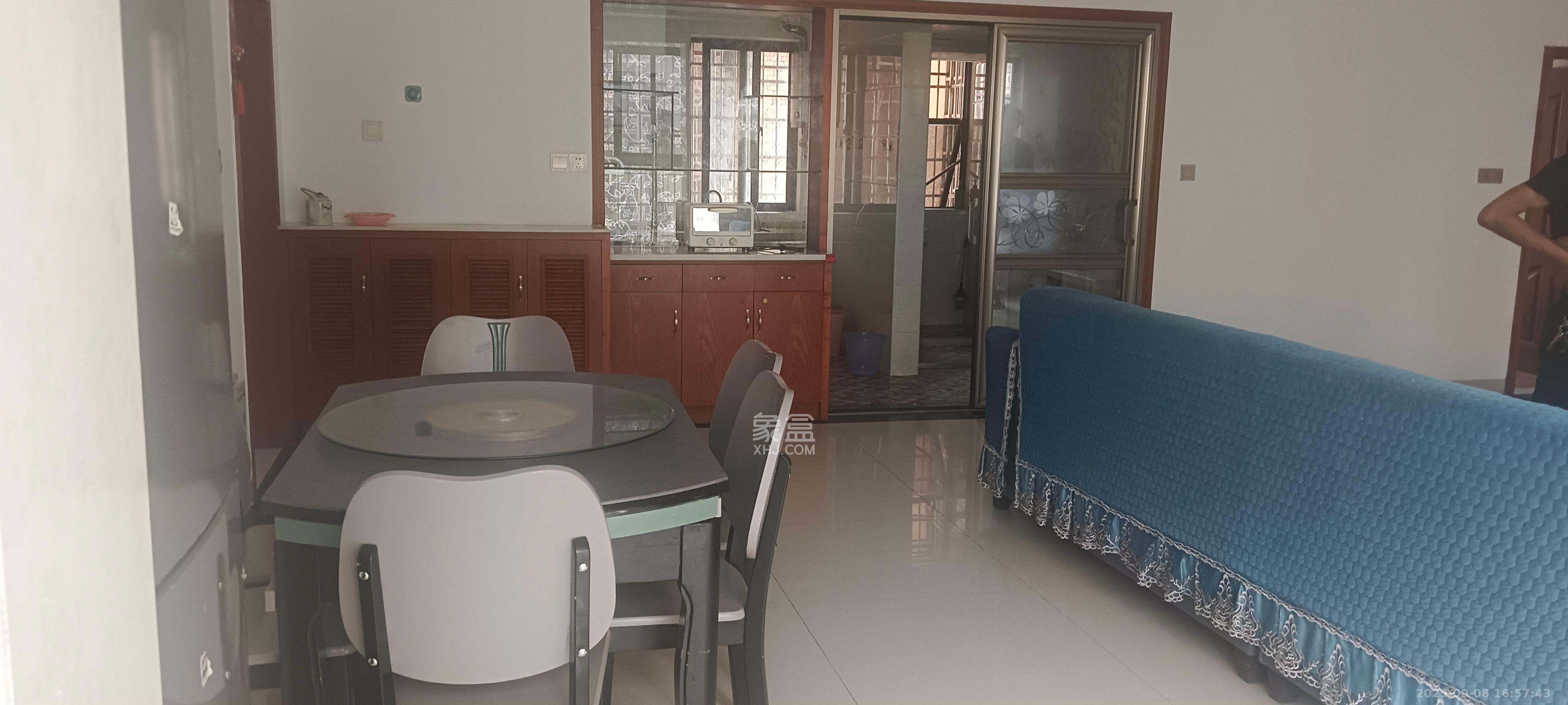 华龙家园(和泰家园) 3室1厅1卫 2000.0元/月 华龙家园(和泰家园) 3室1厅1卫 2000.0元/月室内图