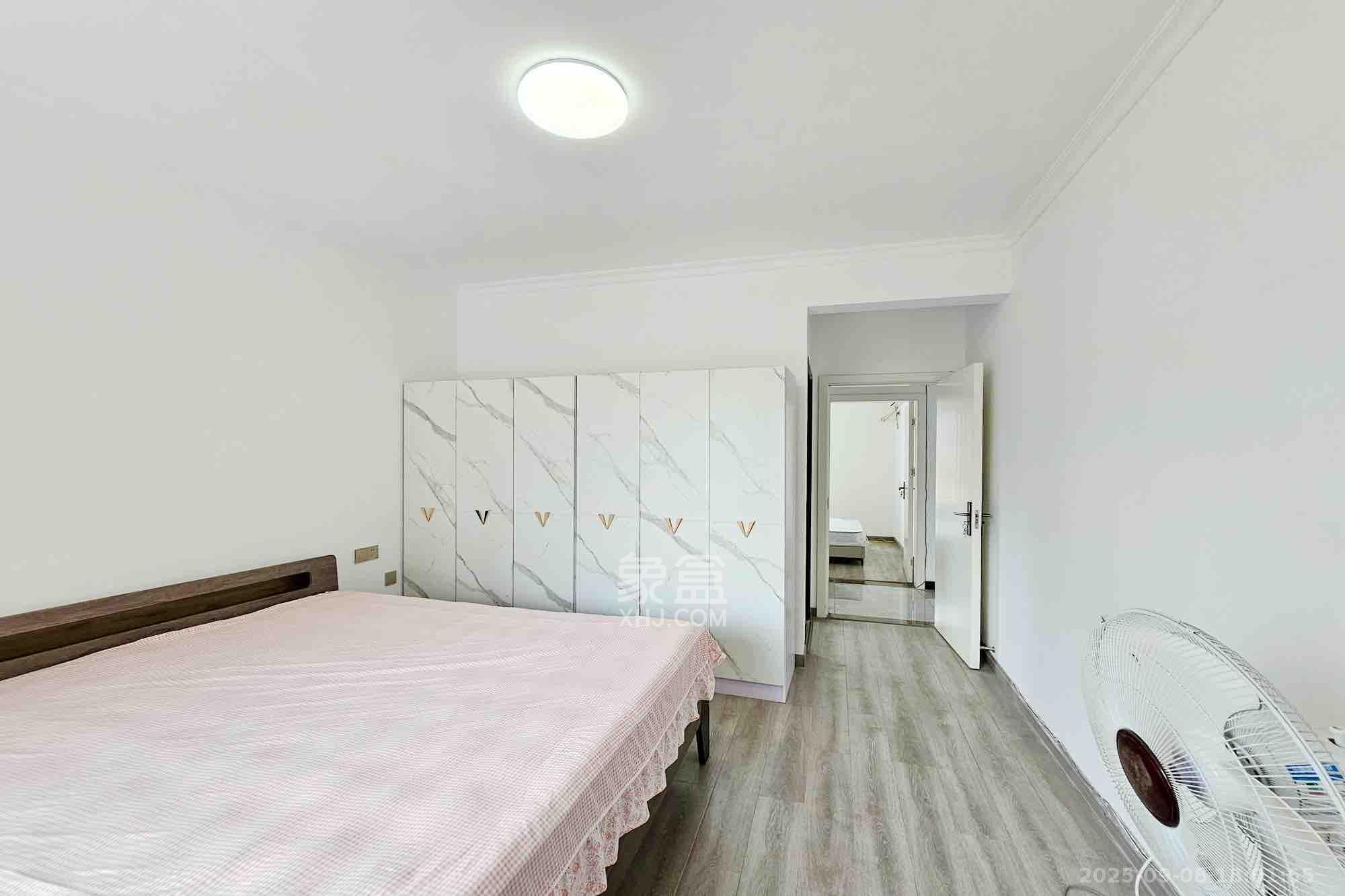 长房东旭国际 1室0厅0卫 3500.0元/月 长房东旭国际 1室0厅0卫 3500.0元/月室内图