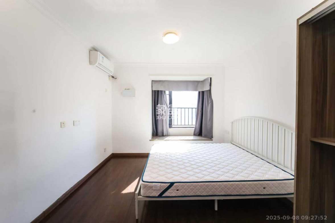 万科金域蓝湾 4室2厅2卫 3500.0元/月 万科金域蓝湾 4室2厅2卫 3500.0元/月室内图