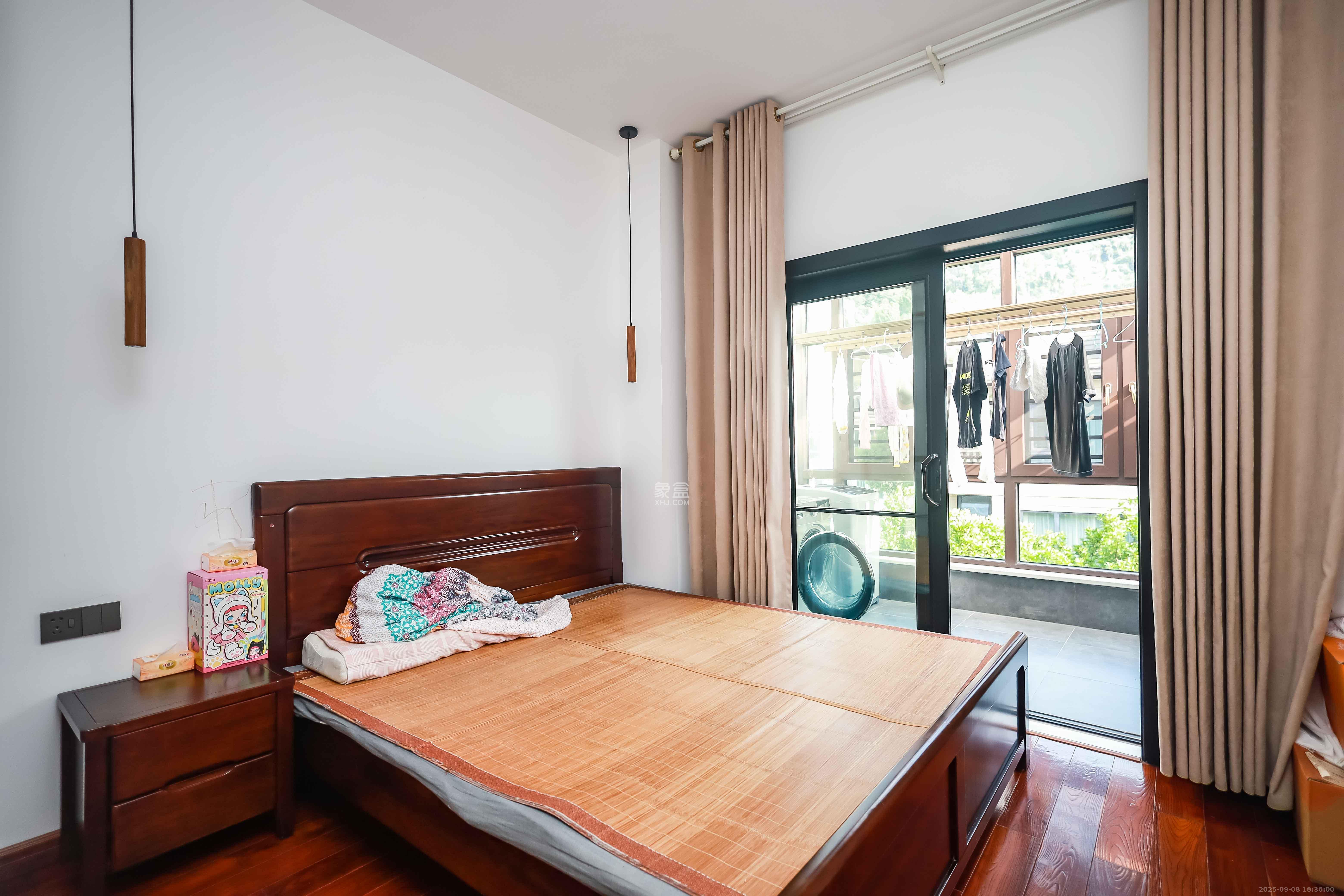 奥克斯缔壹城  4室2厅3卫    478.0万卧室