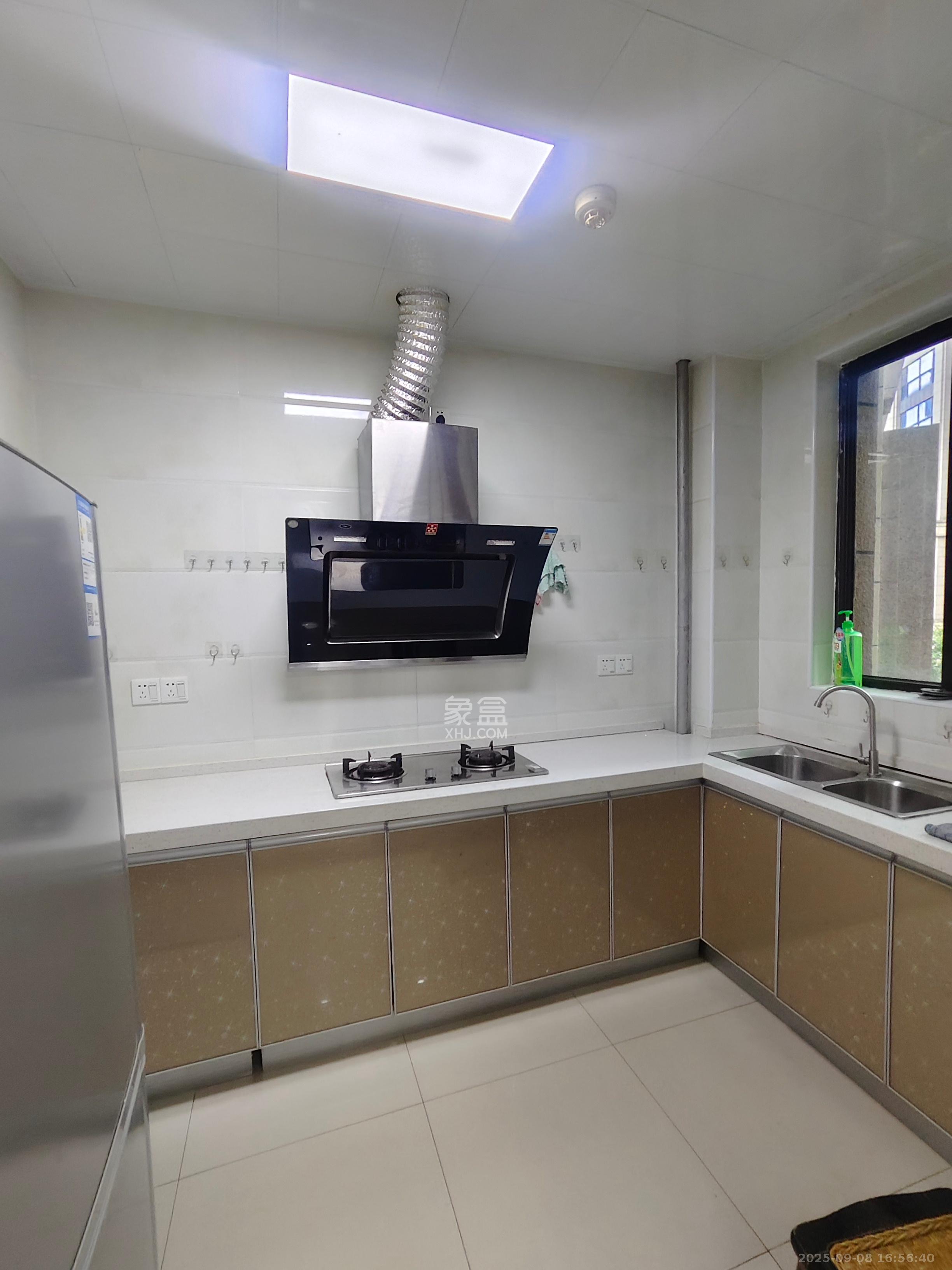 晟通牡丹舸 3室2厅2卫 4100.0元/月 晟通牡丹舸 3室2厅2卫 4100.0元/月室内图