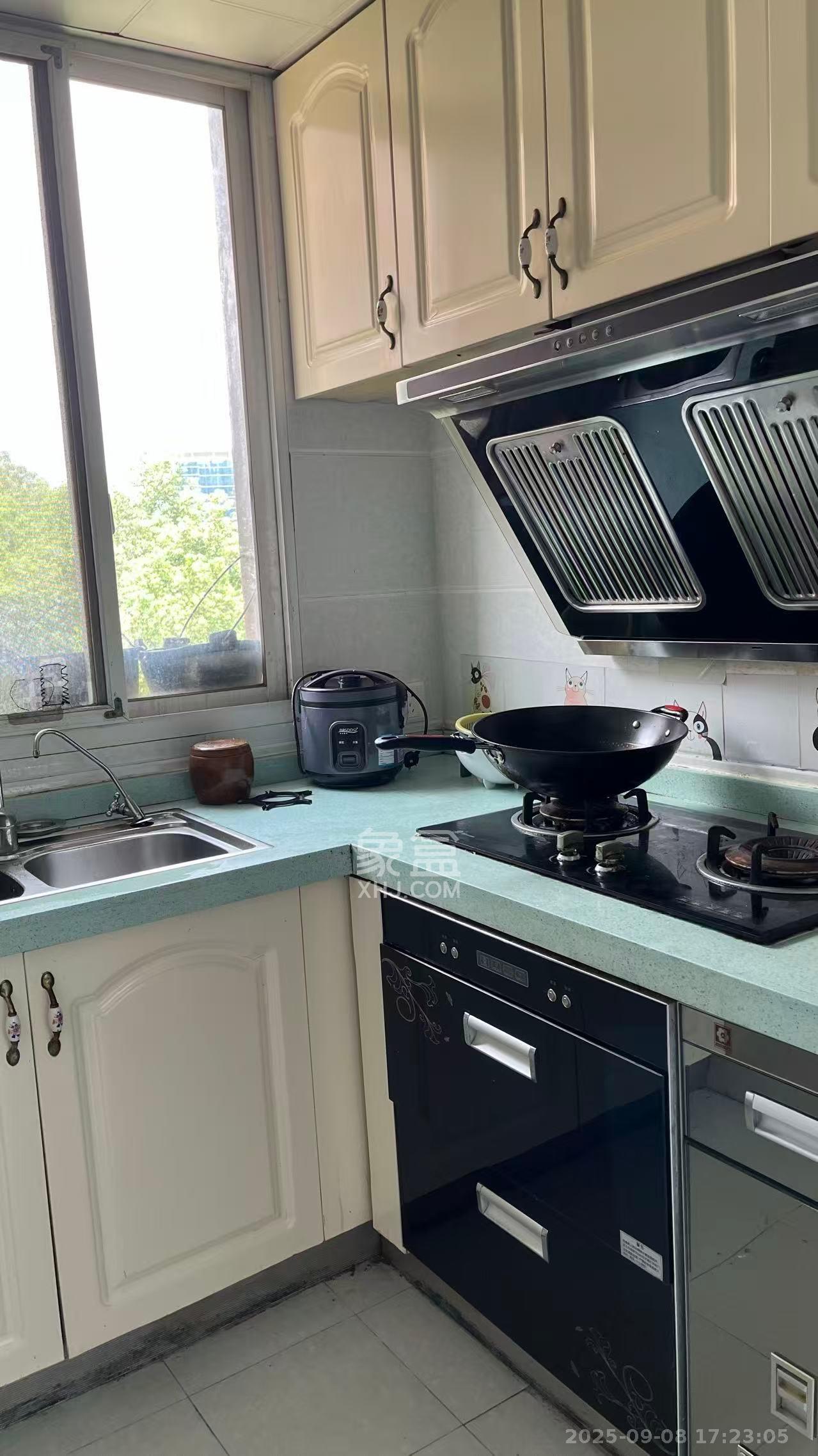 科技职院教师宿舍 2室1厅1卫 1500.0元/月 科技职院教师宿舍 2室1厅1卫 1500.0元/月室内图