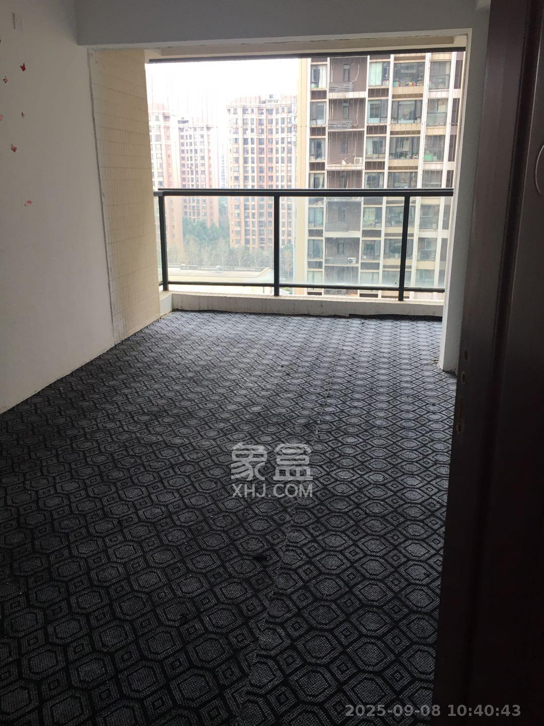 蓝山郡  5室2厅2卫    2200.0元/月室内图