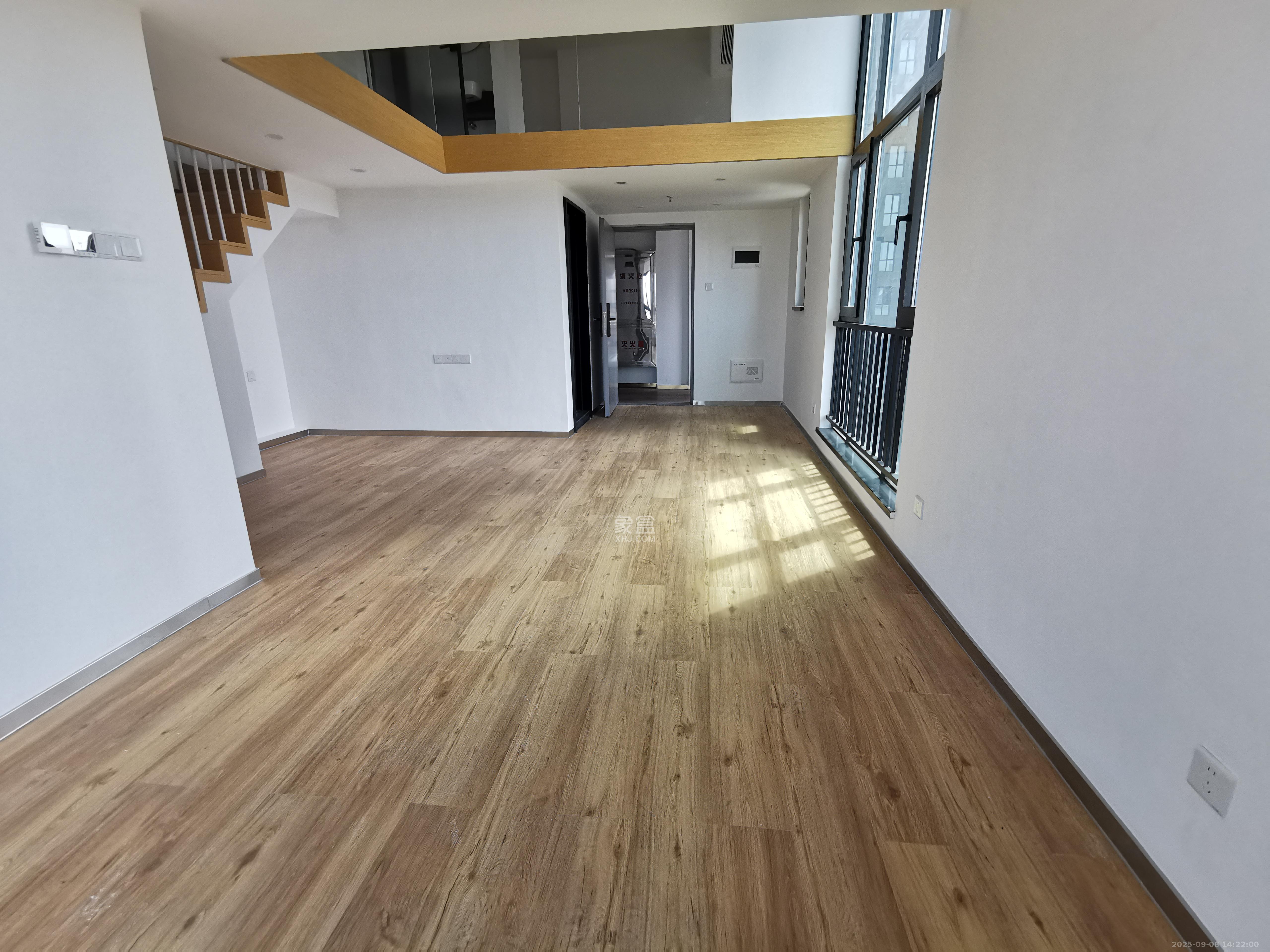 卓伯根1900  2室1厅2卫    2500.0元/月室内图