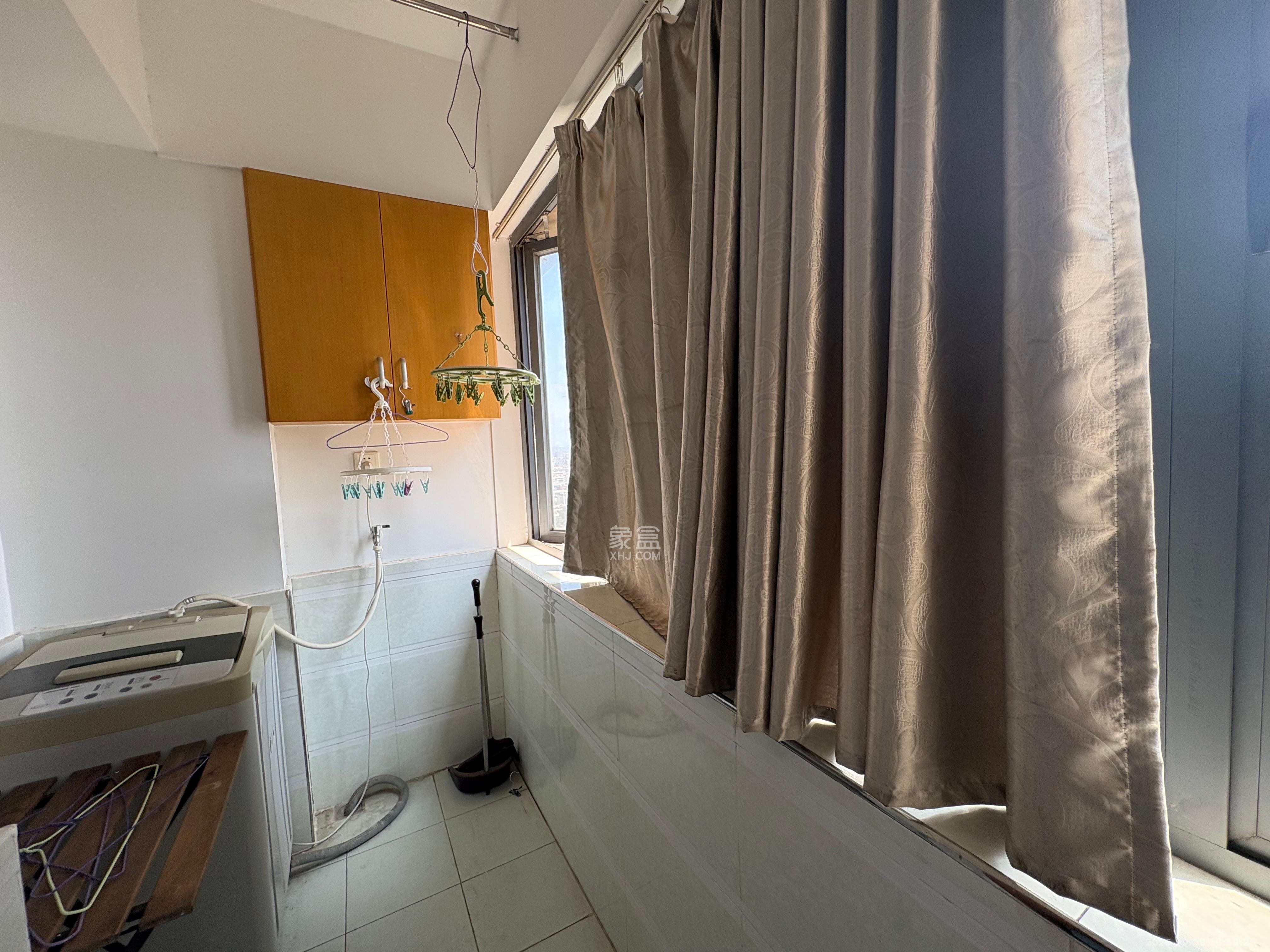 万博汇  1室1厅1卫    1500.0元/月室内图