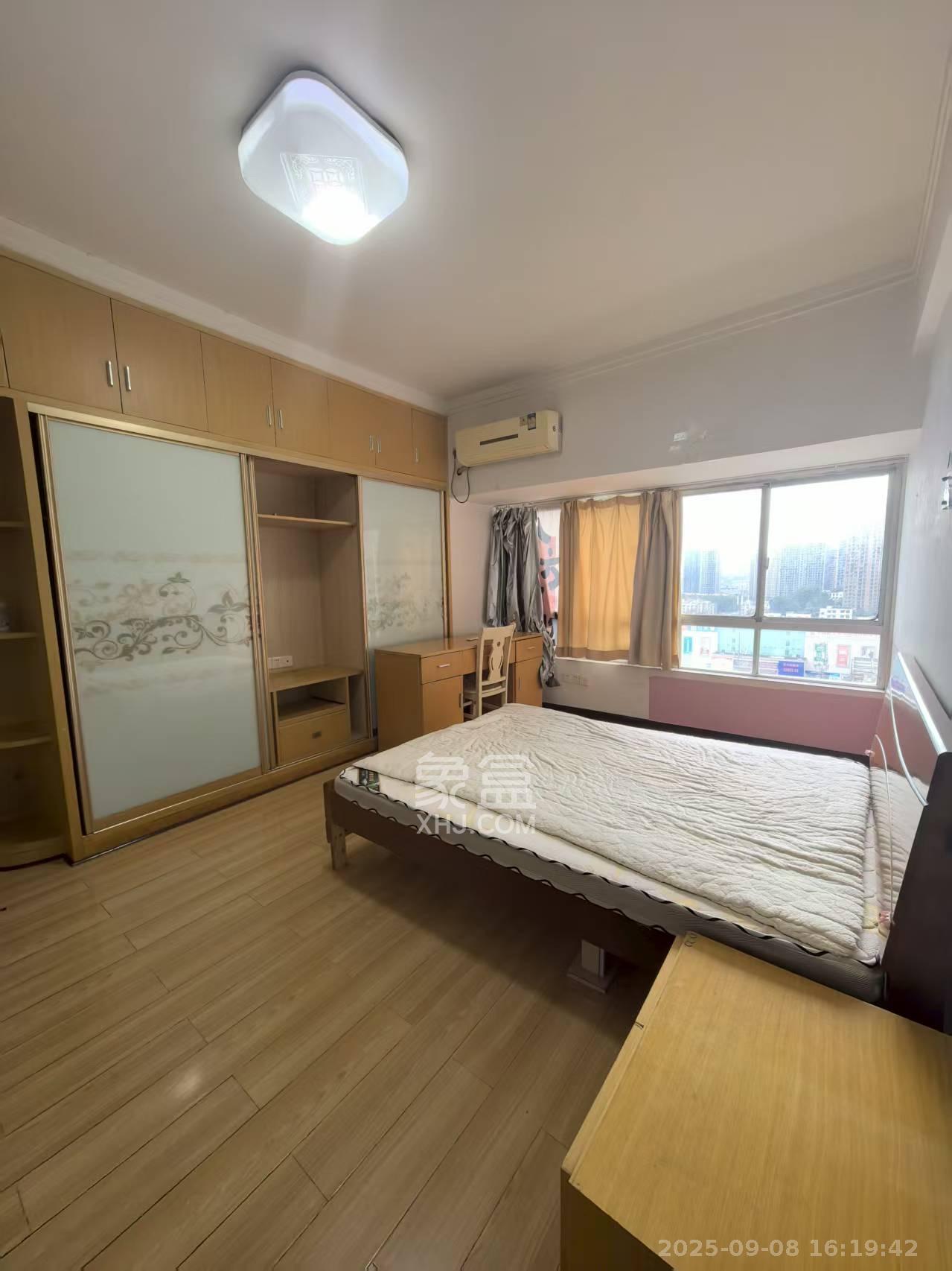 红区抽屉 3室2厅1卫 3000.0元/月 红区抽屉 3室2厅1卫 3000.0元/月室内图