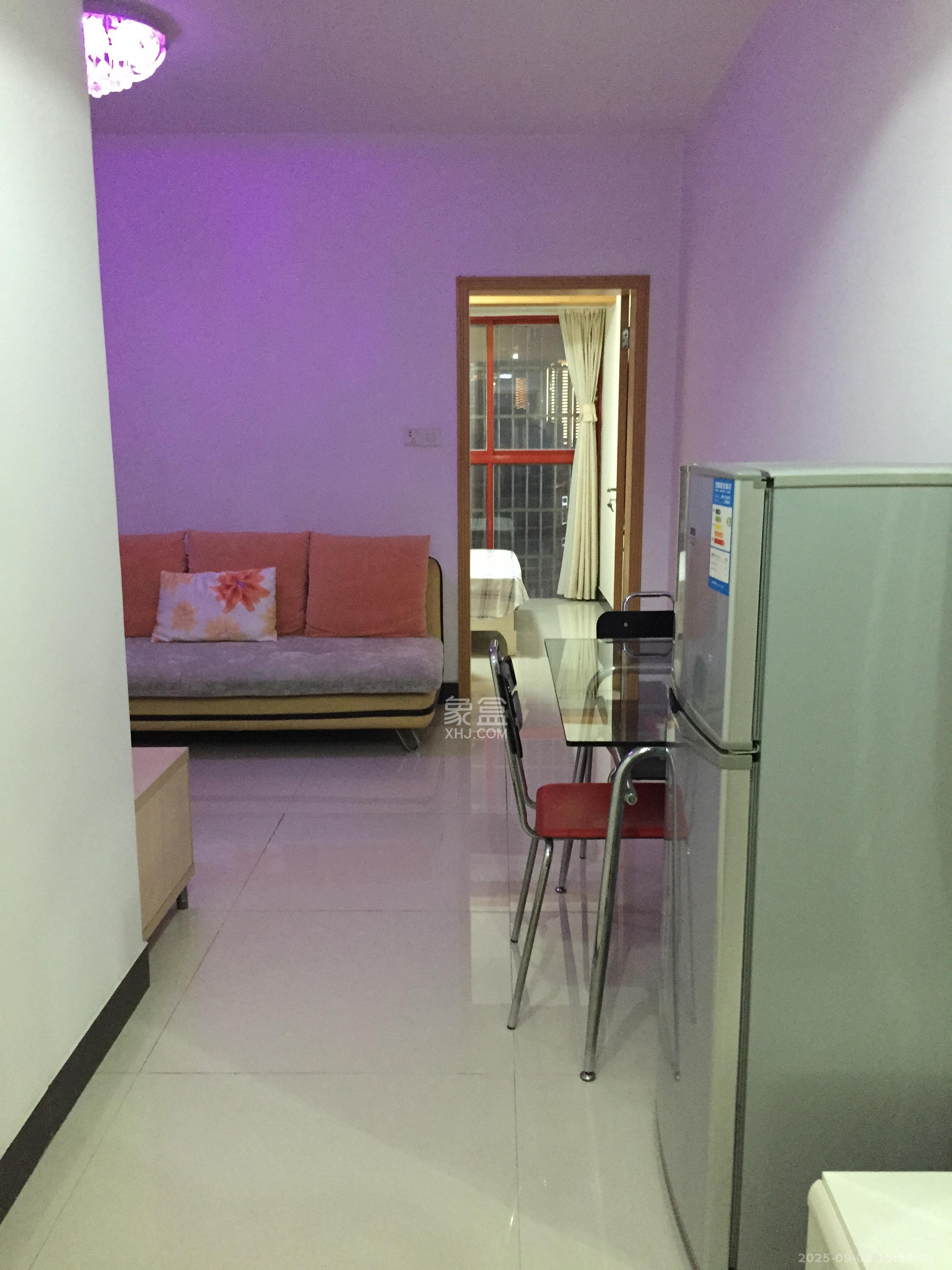 青和上座(上味舫大厦) 1室1厅1卫 2000.0元/月 青和上座(上味舫大厦) 1室1厅1卫 2000.0元/月室内图