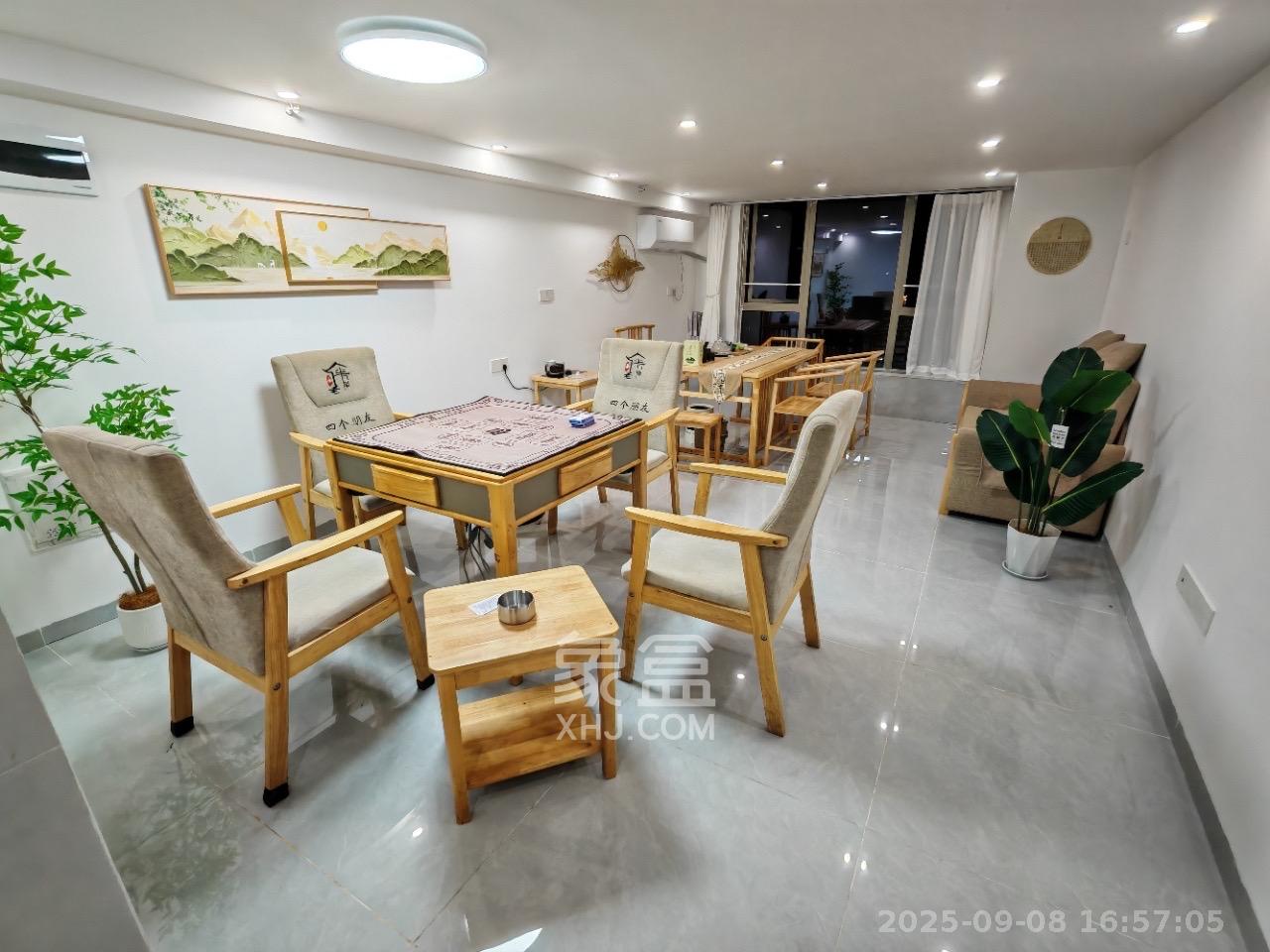 梅溪湖金茂湾  1室0厅0卫   2000.00元/月