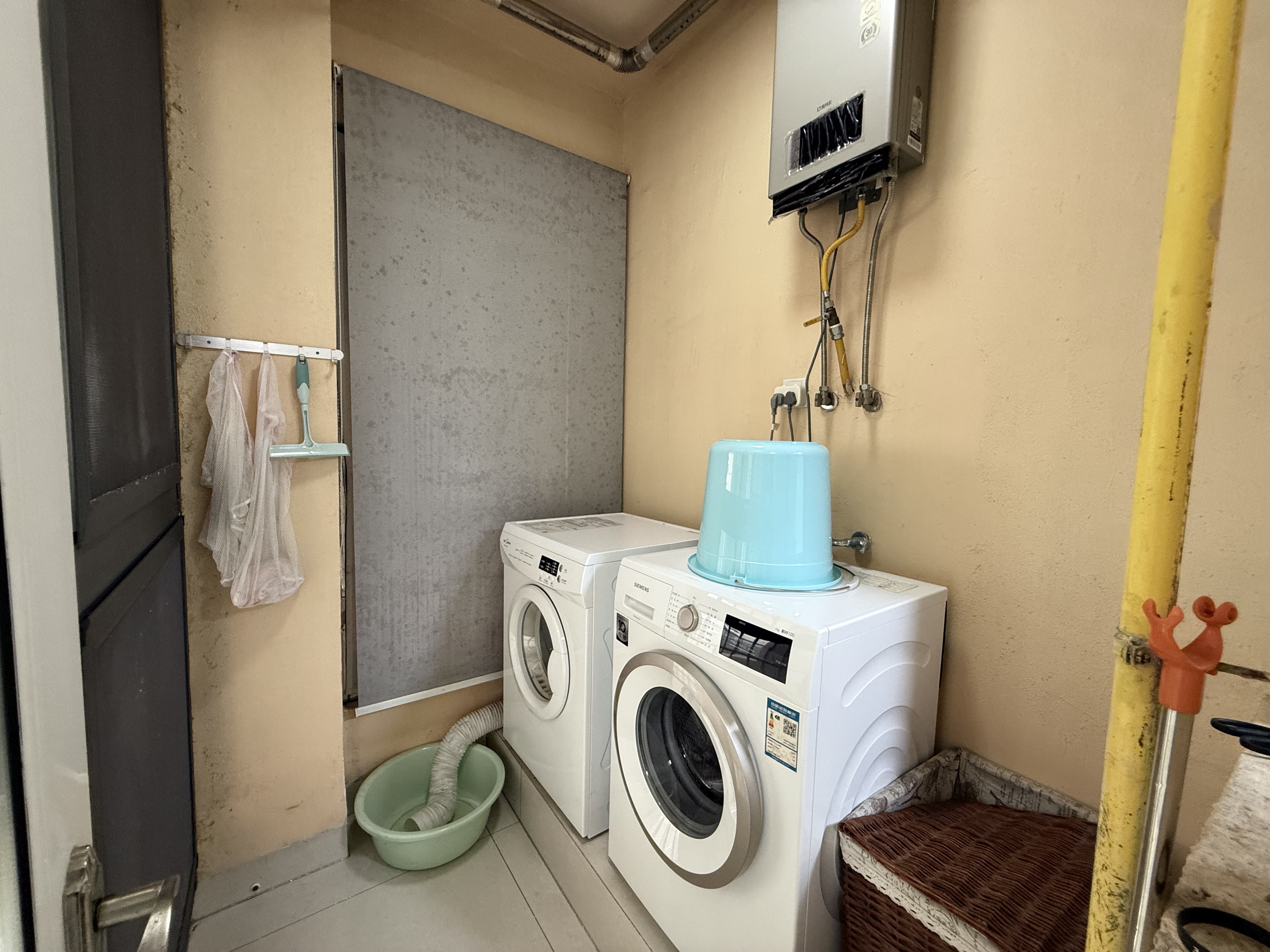 新城吾悦广场 3室2厅1卫 3100.0元/月 新城吾悦广场 3室2厅1卫 3100.0元/月室内图