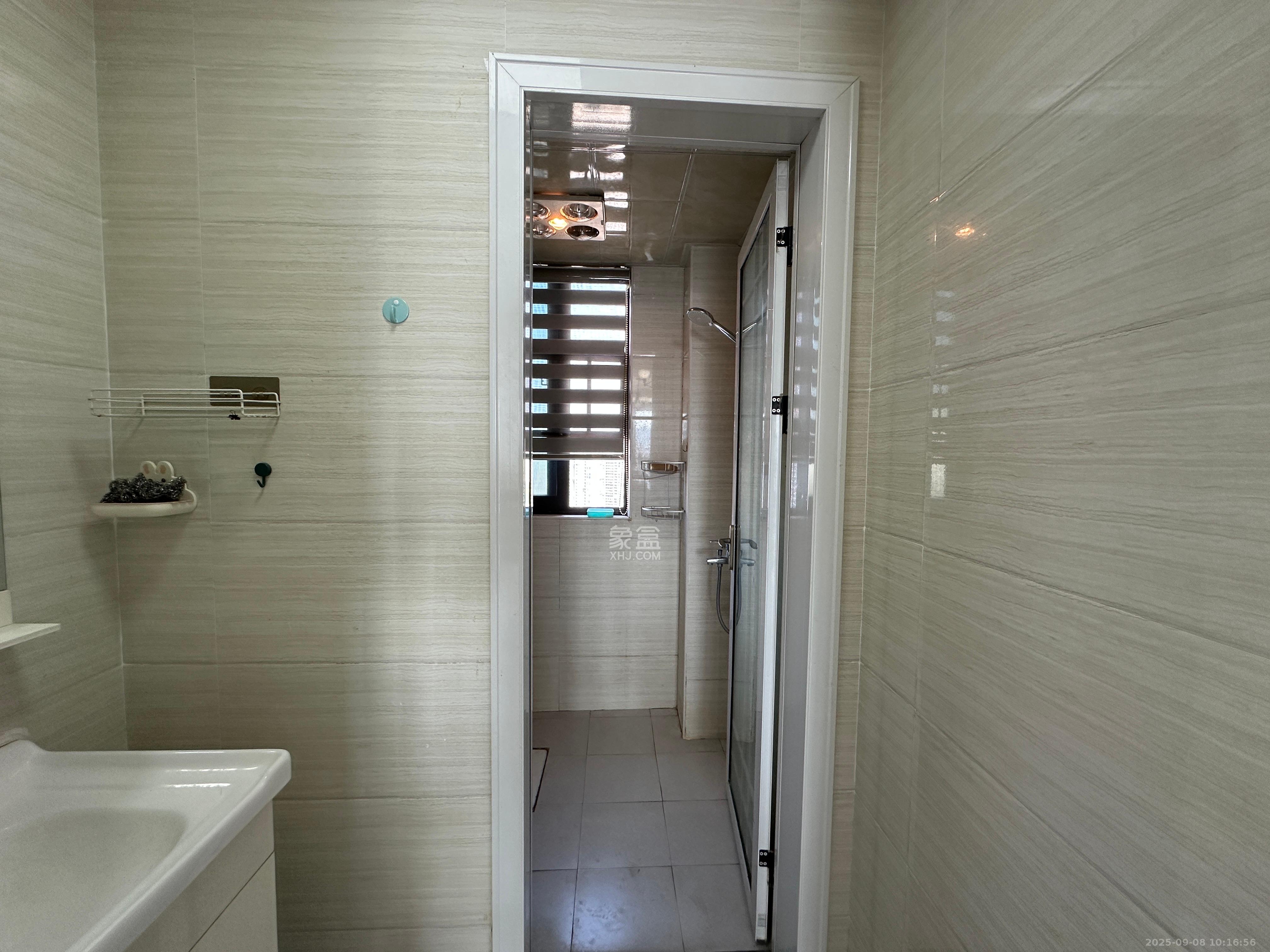 正旺国际铭城(正旺U公馆)  3室2厅1卫    2700.0元/月 正旺国际铭城(正旺U公馆)  3室2厅1卫    2700.0元/月室内图