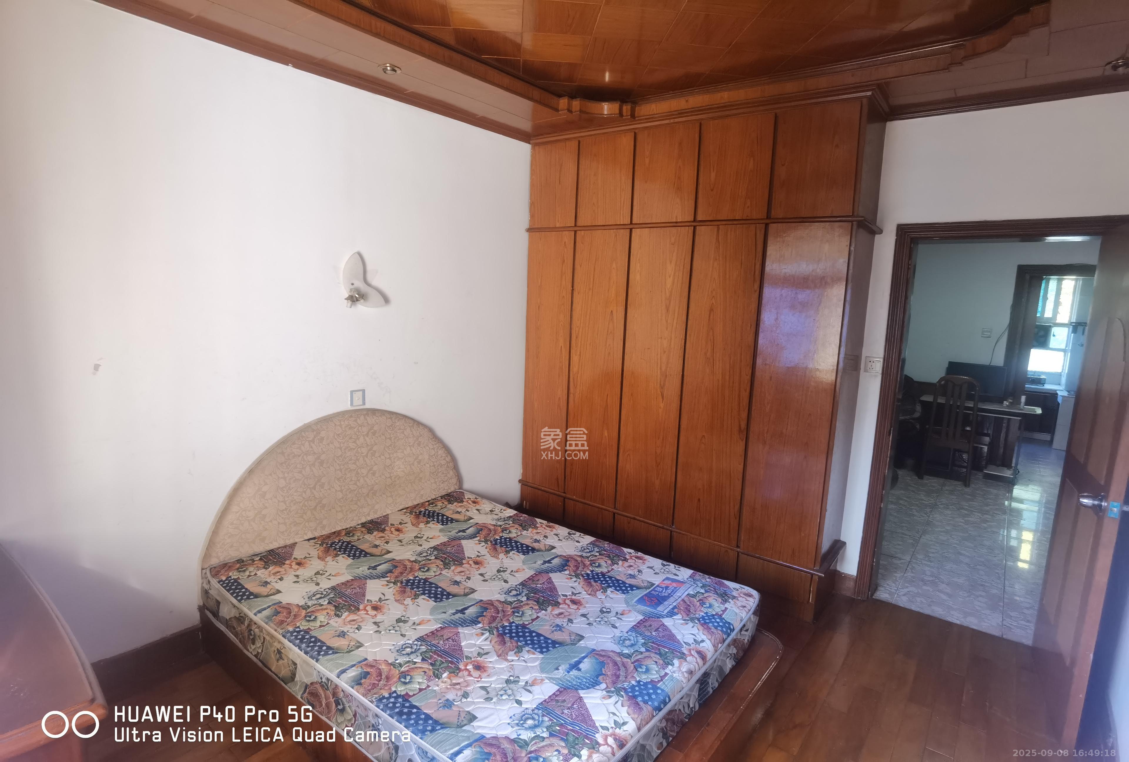 东瓜山三村(东电社区) 2室1厅1卫 1300.0元/月 东瓜山三村(东电社区) 2室1厅1卫 1300.0元/月室内图