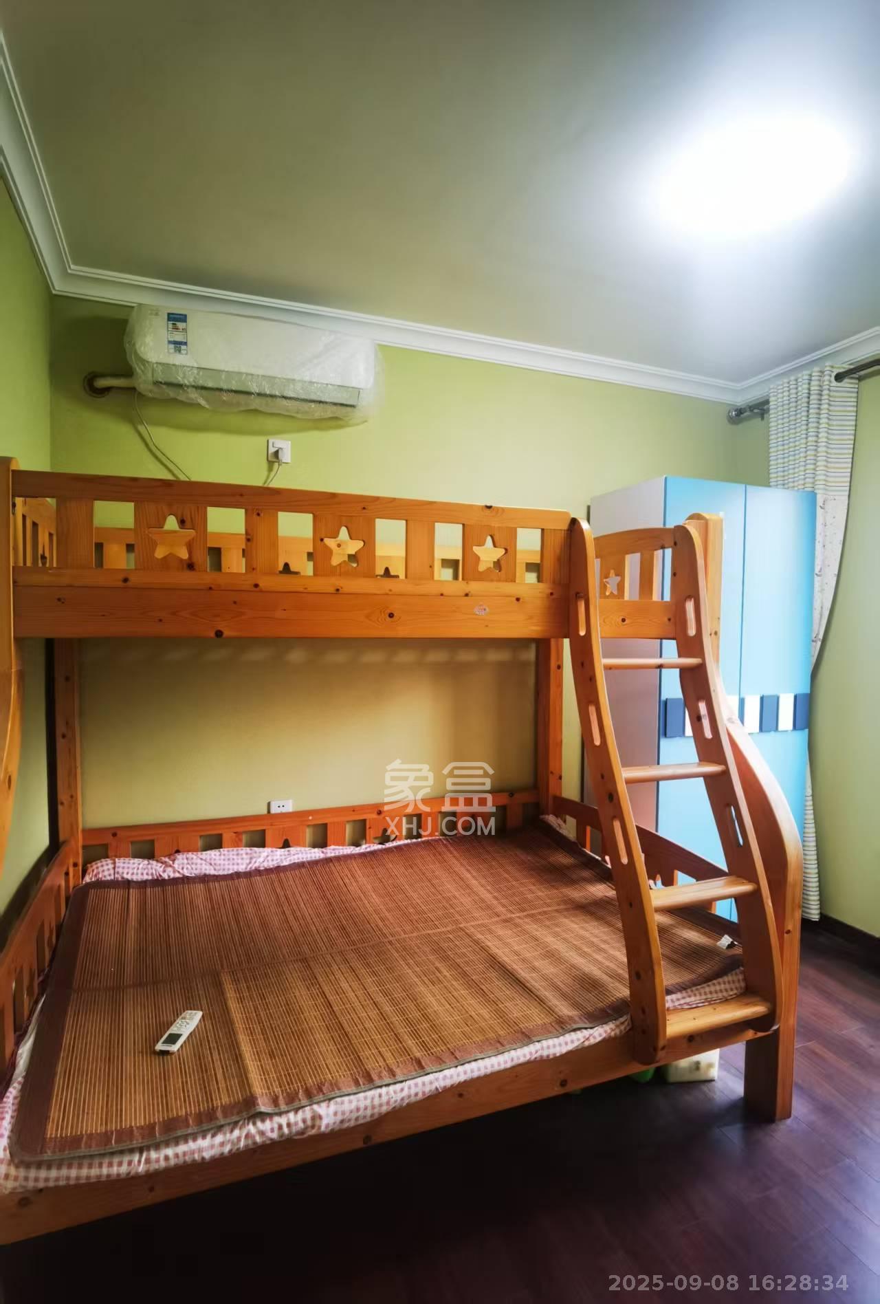 万科白鹭郡 3室2厅1卫 2400.0元/月 万科白鹭郡 3室2厅1卫 2400.0元/月室内图