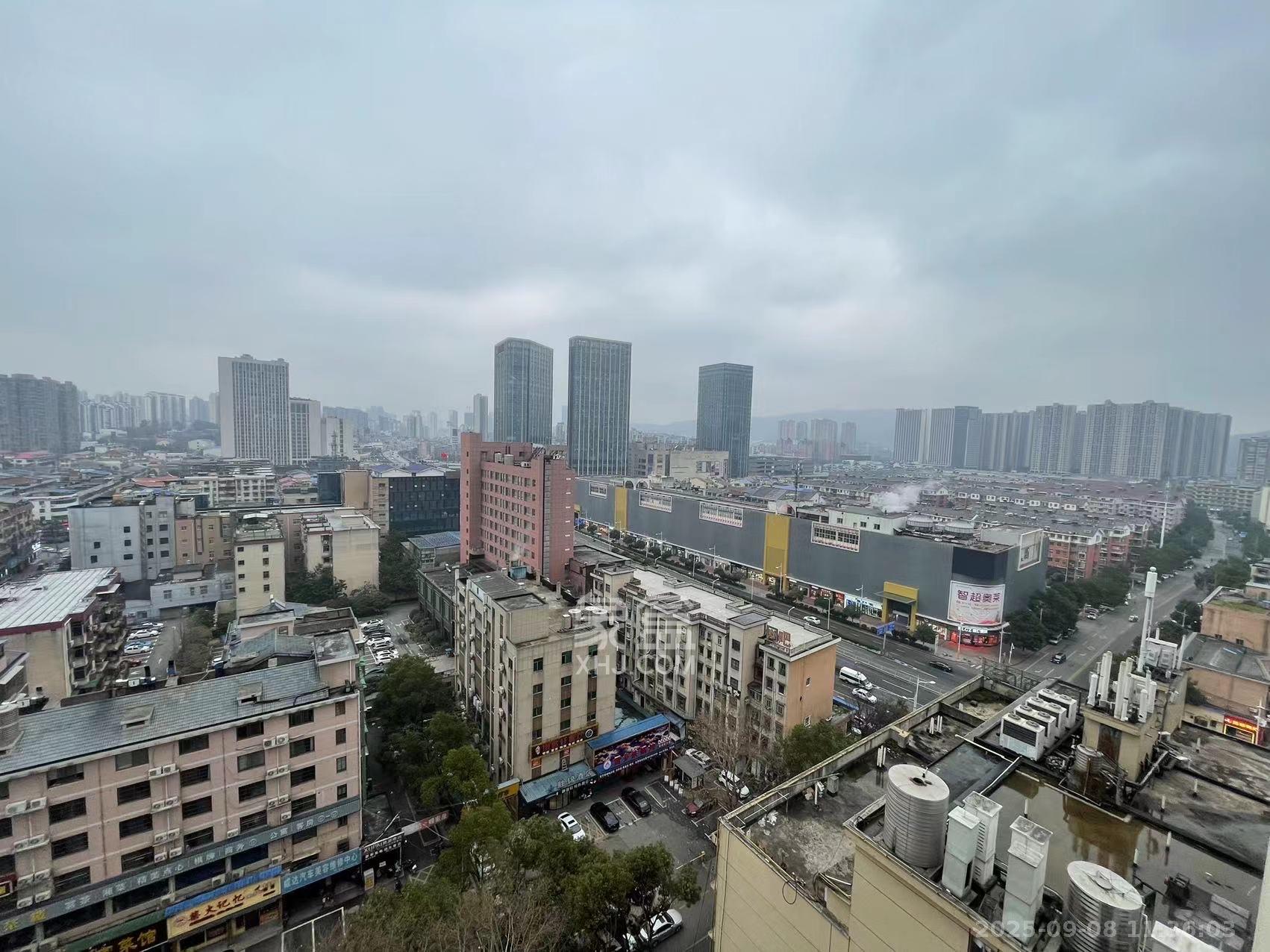 奥园城市天骄一期  2室1厅1卫    2500.0元/月室内图