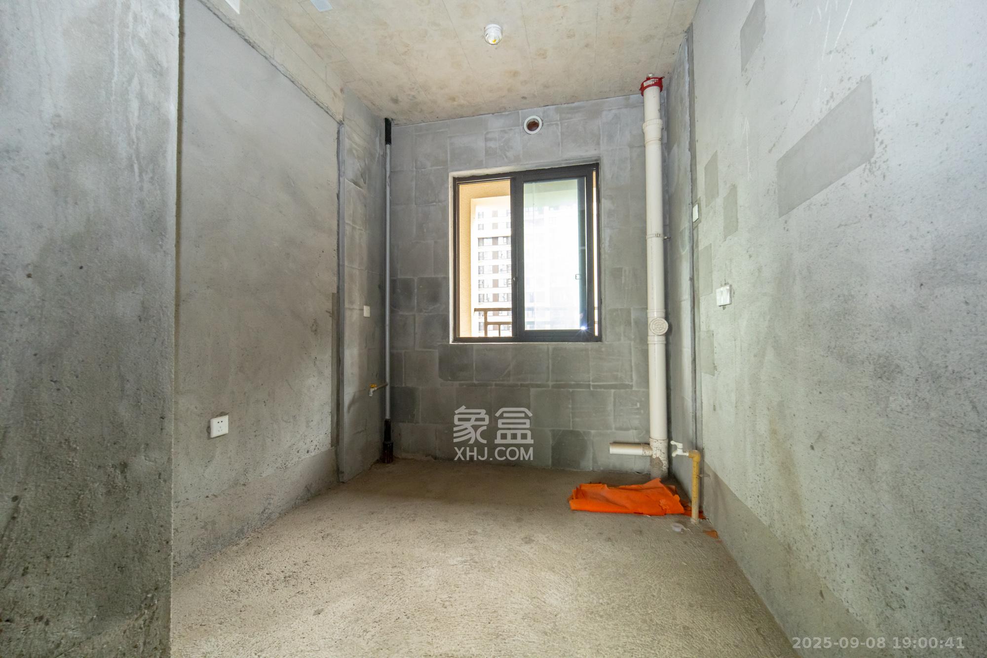 新城悦隽  3室2厅2卫    85.8万厨房