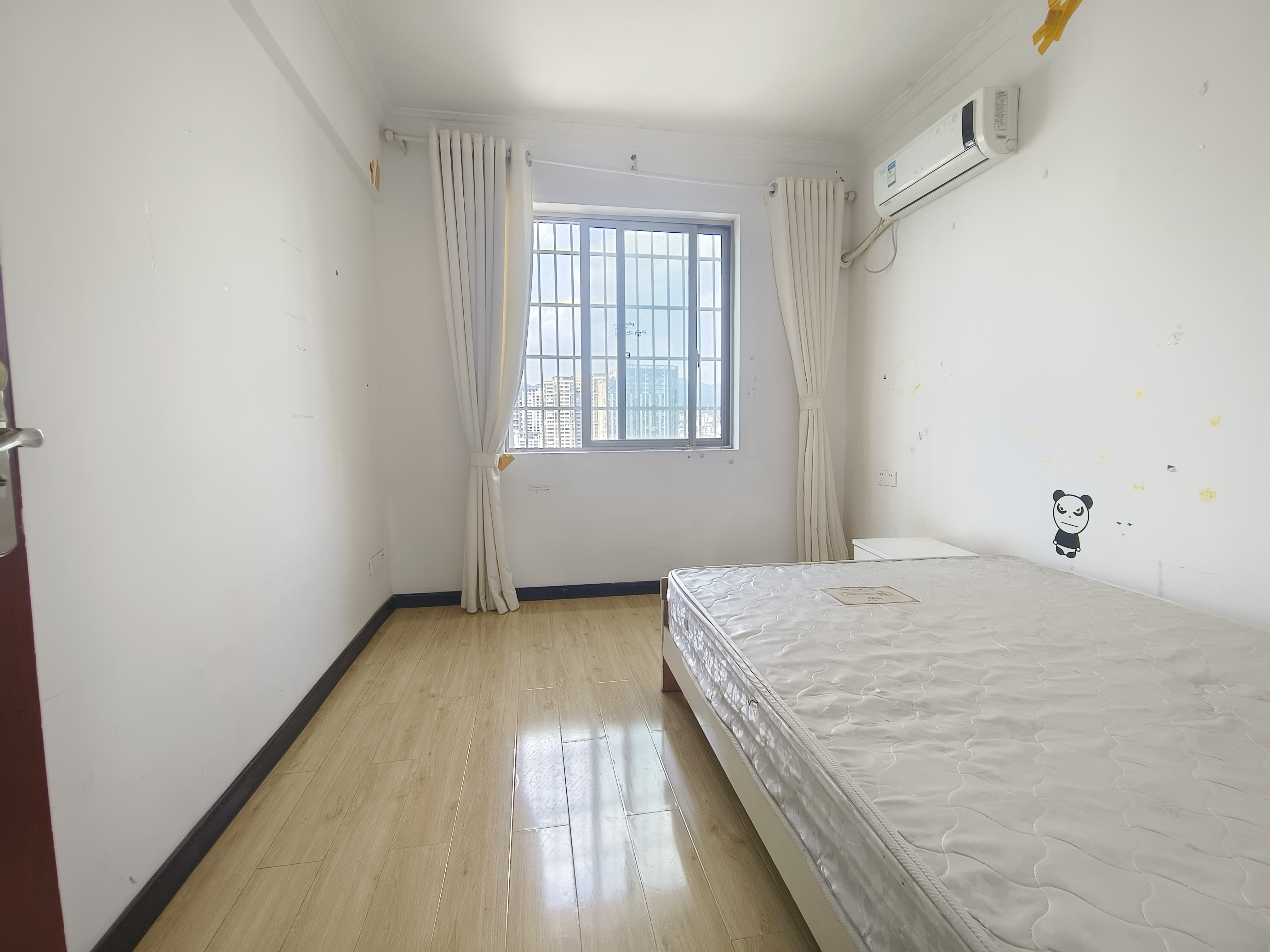 维港十字街 3室2厅2卫 2500.0元/月 维港十字街 3室2厅2卫 2500.0元/月室内图