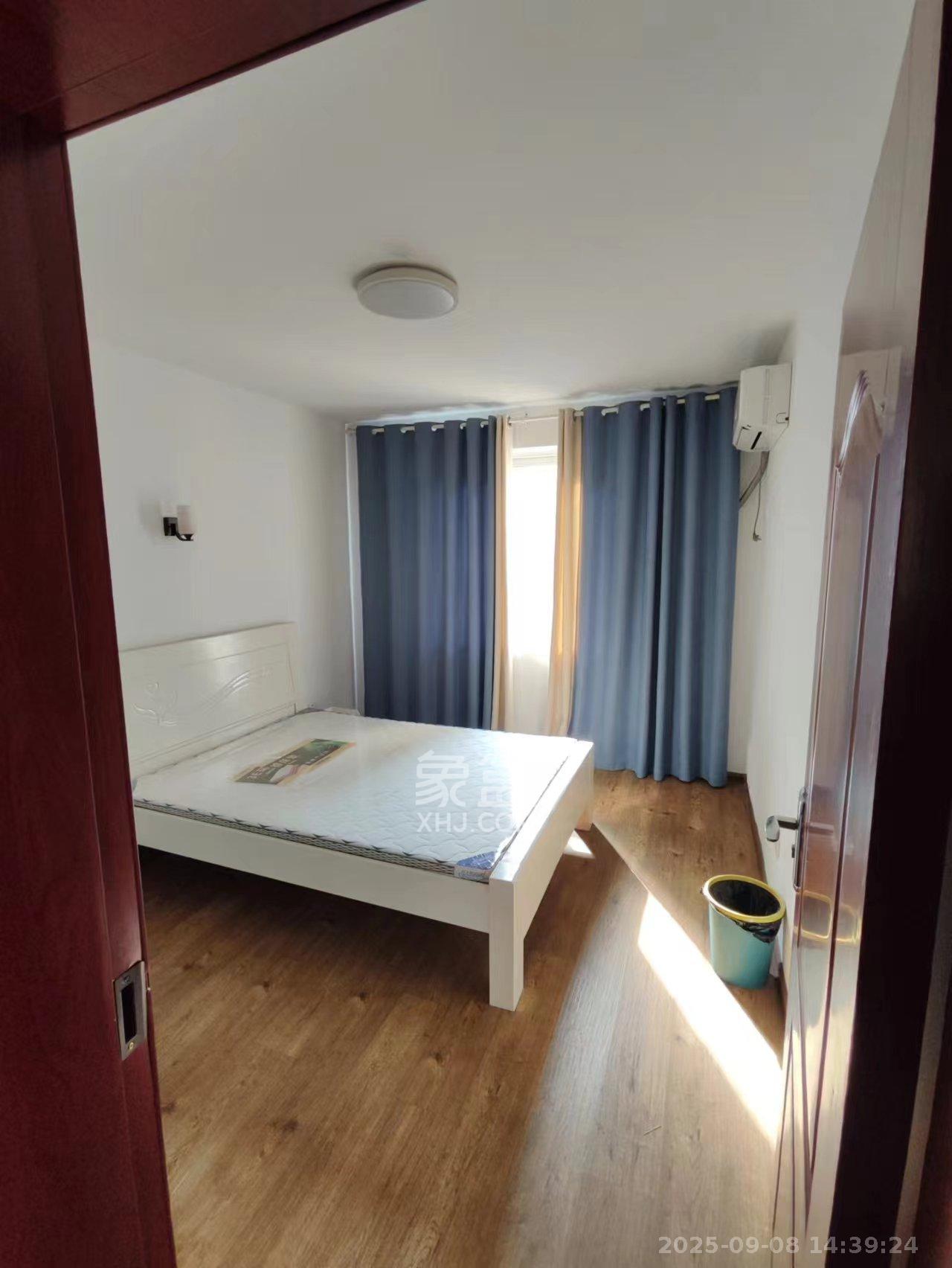 景环小区  2室2厅1卫    1600.0元/月室内图