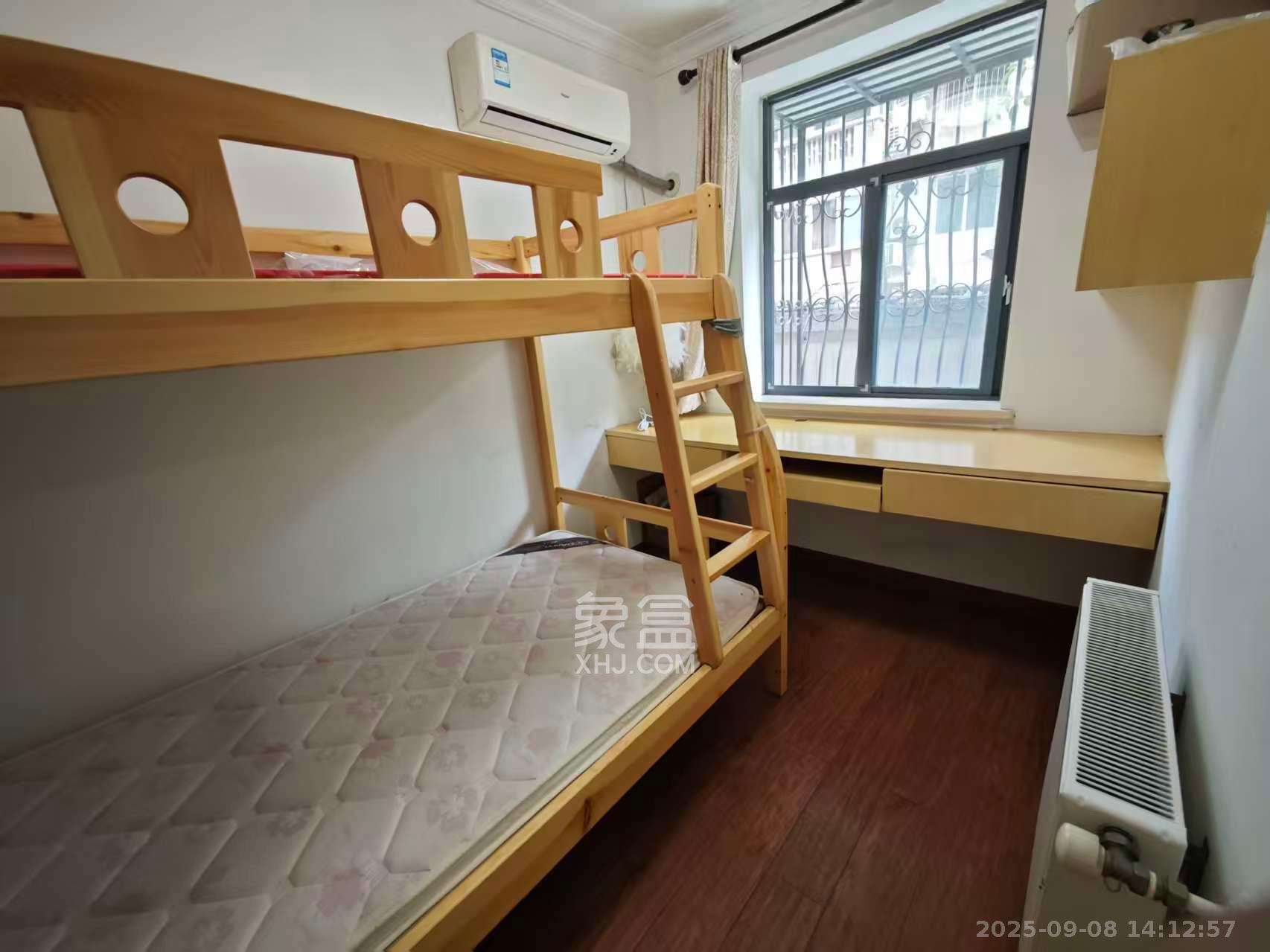 省建苑小区  3室2厅1卫    2400.0元/月 省建苑小区  3室2厅1卫    2400.0元/月室内图