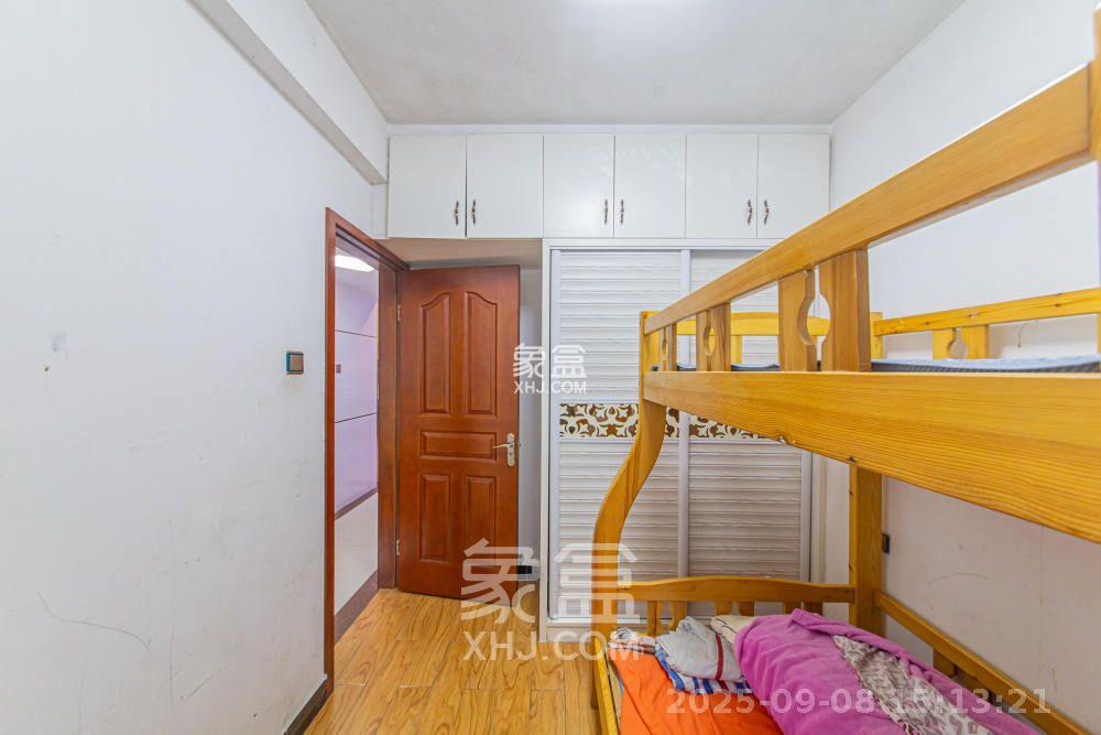 中建芙蓉嘉苑  3室2厅1卫    2100.0元/月室内图