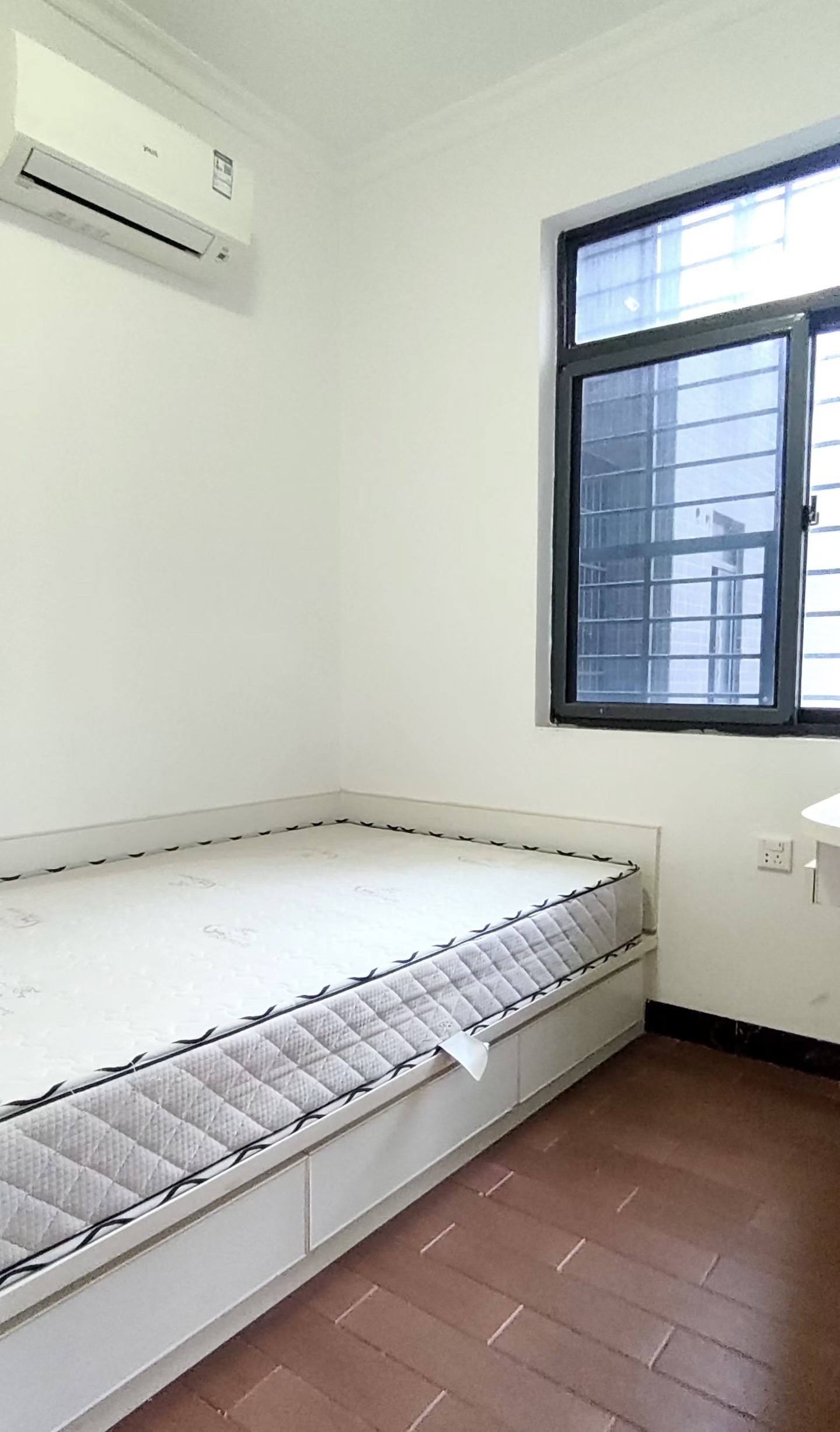 尚邦彩霞满天  2室2厅1卫   1700.00元/月室内图