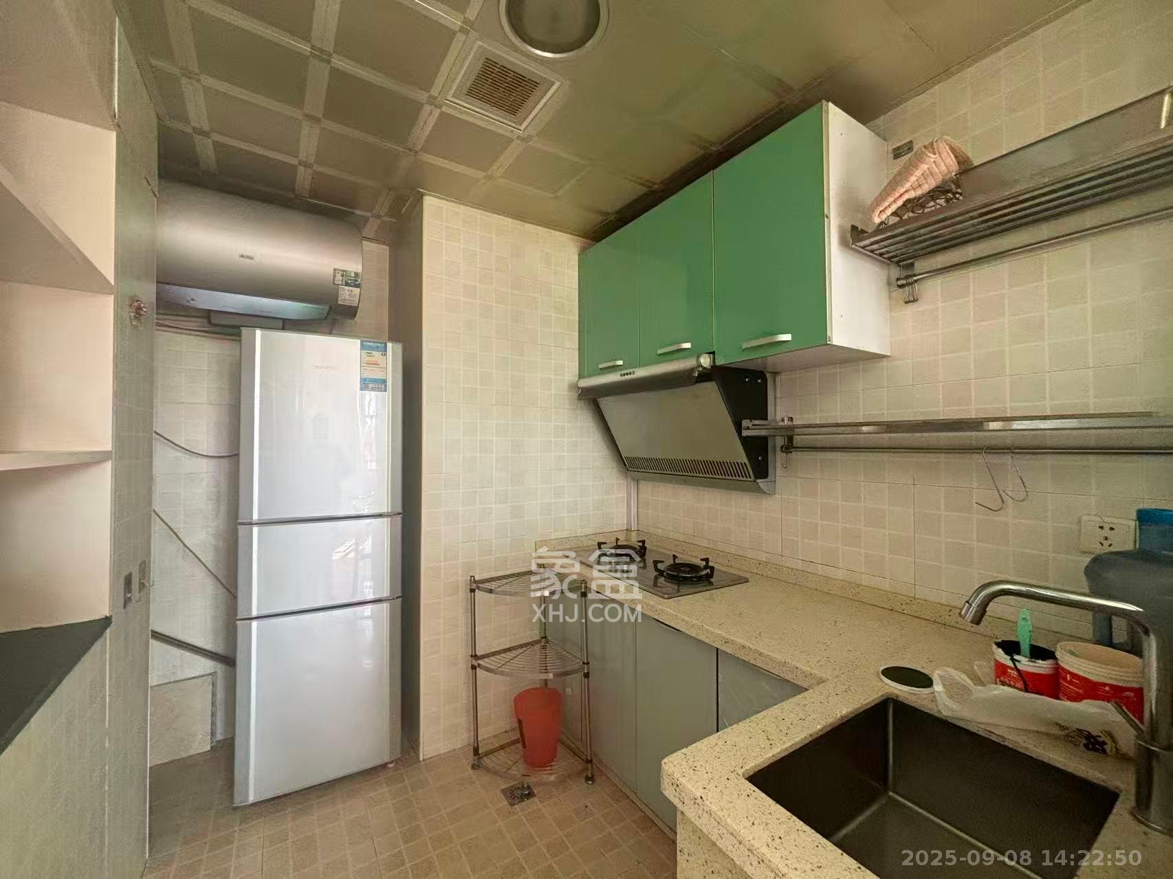 泰禹家园(彩云之翼家园一期、二期、三期) 2室2厅1卫 1500.0元/月 泰禹家园(彩云之翼家园一期、二期、三期) 2室2厅1卫 1500.0元/月室内图