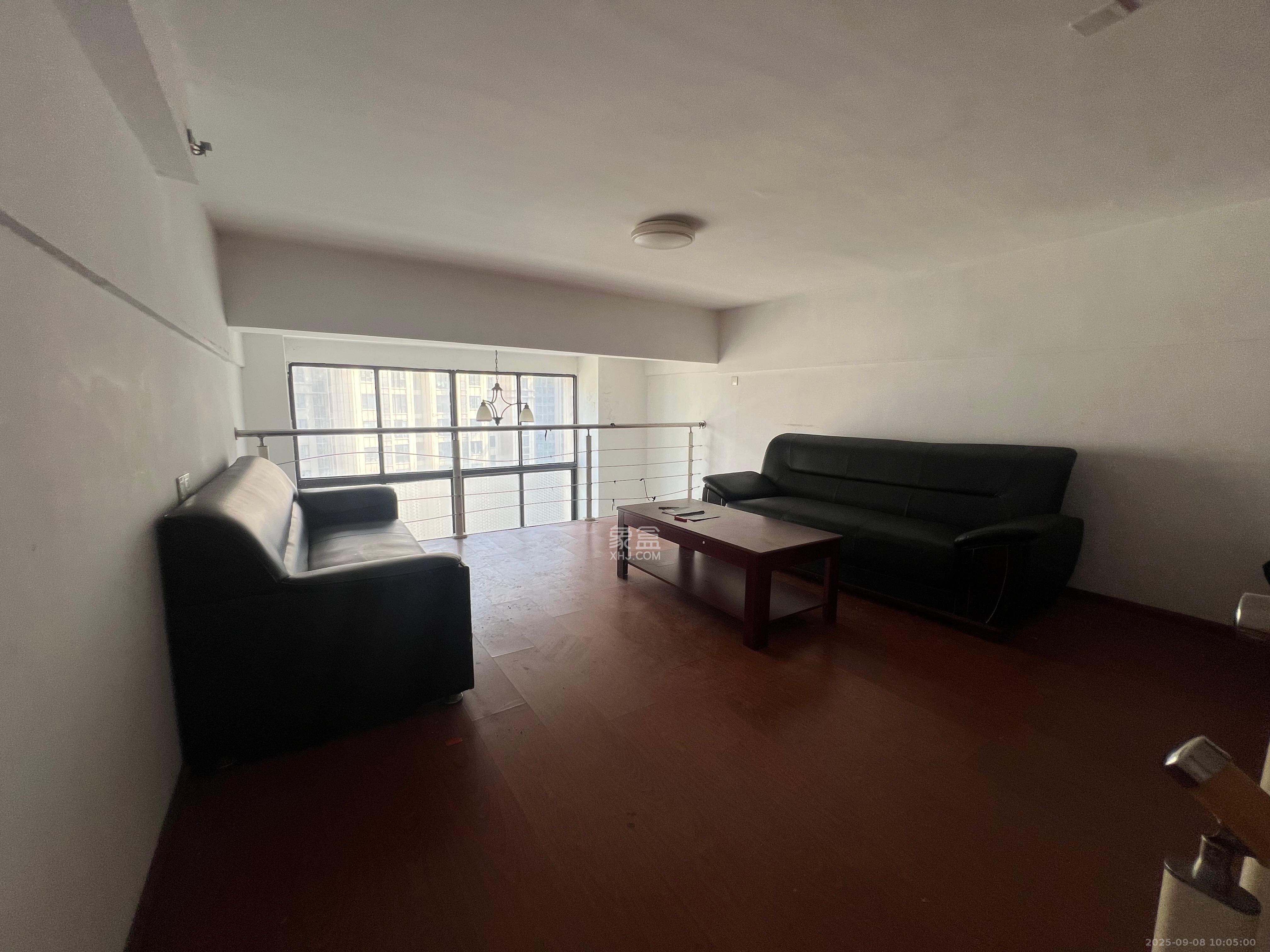 金科时代中心 1室1厅1卫 1600.0元/月 金科时代中心 1室1厅1卫 1600.0元/月室内图