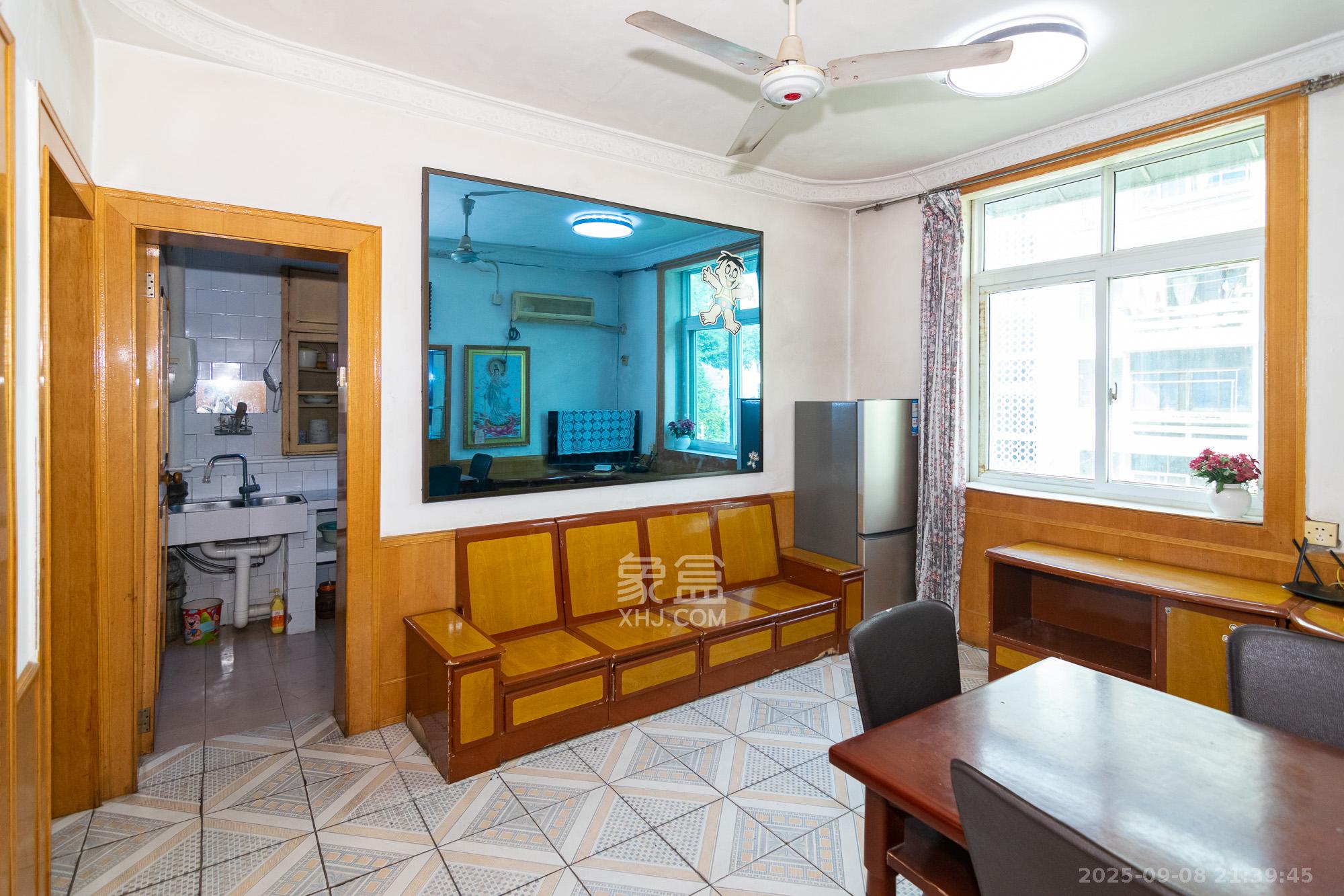 中南村(一二三村)  1室2厅1卫    22.0万 中南村(一二三村)  1室2厅1卫    22.0万