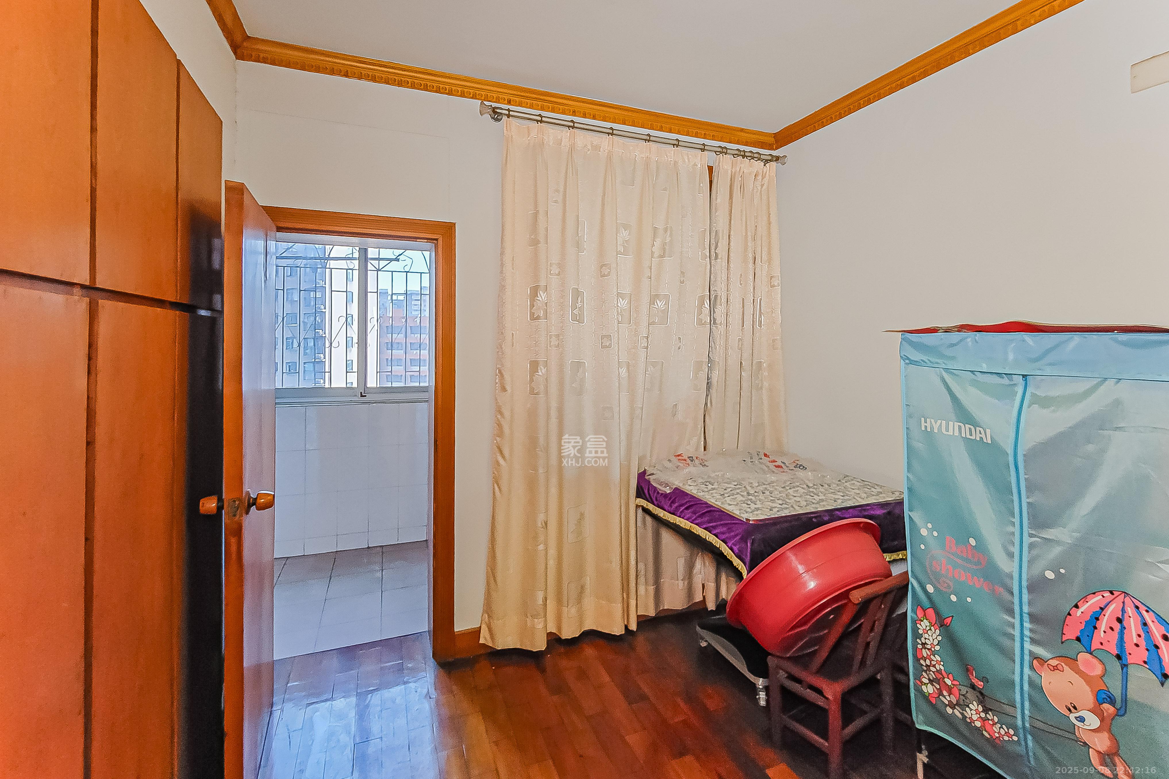 湘江航运宿舍  3室2厅1卫    48.8万 湘江航运宿舍  3室2厅1卫    48.8万卧室