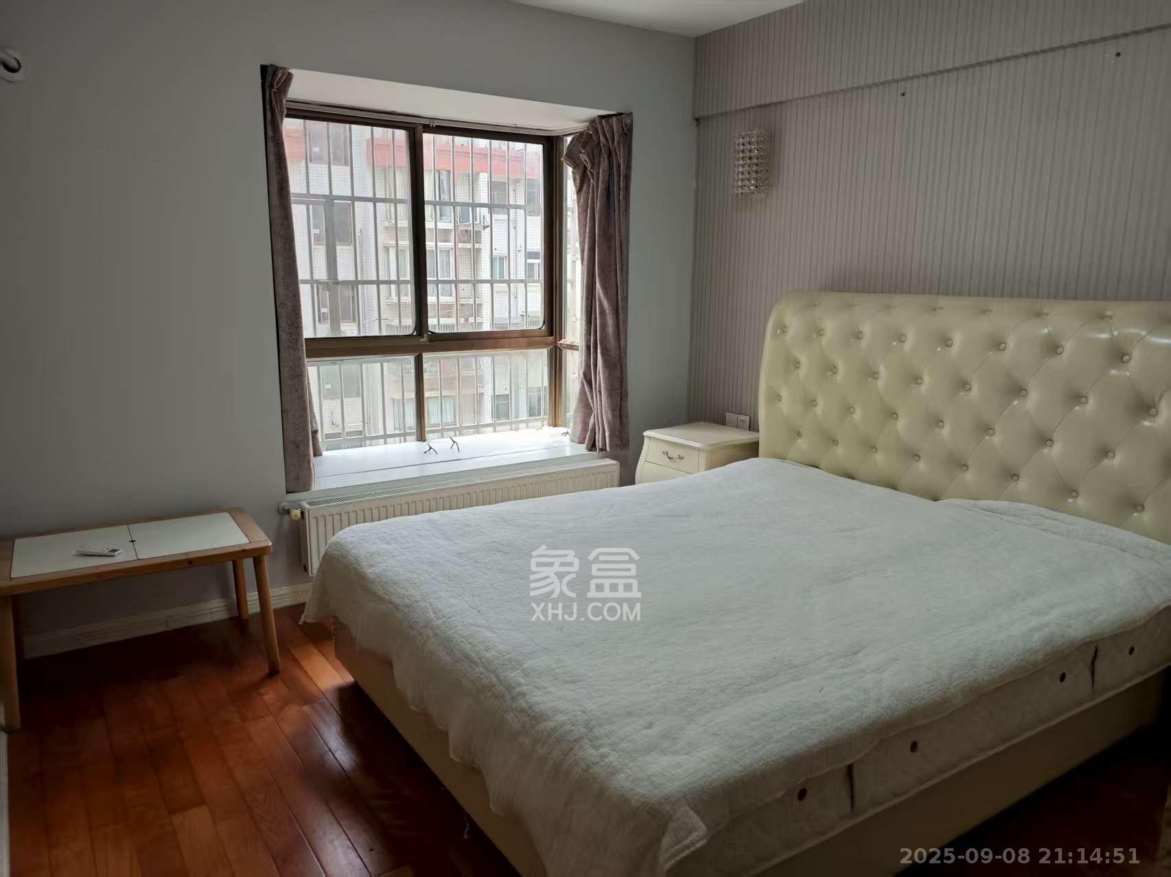 佳天雅苑  3室2厅1卫    2800.0元/月室内图