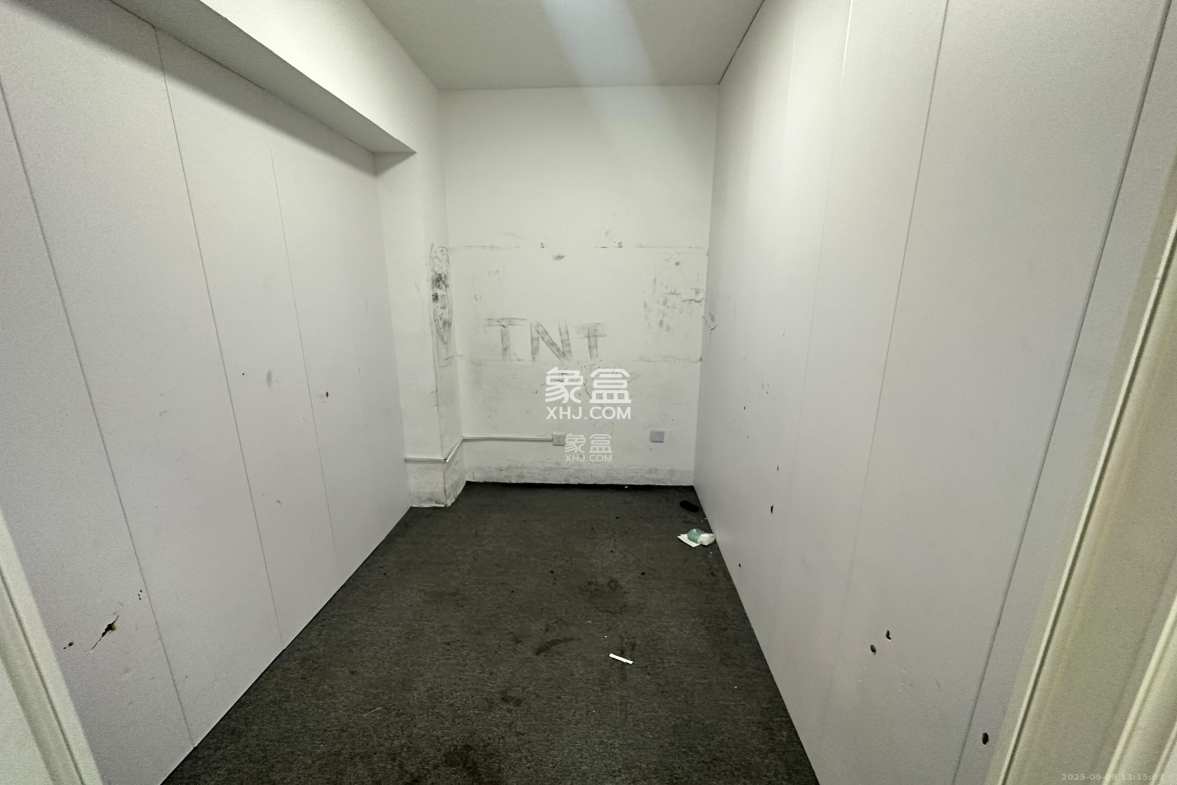 东玺门 4室1厅1卫 3000.0元/月 东玺门 4室1厅1卫 3000.0元/月室内图