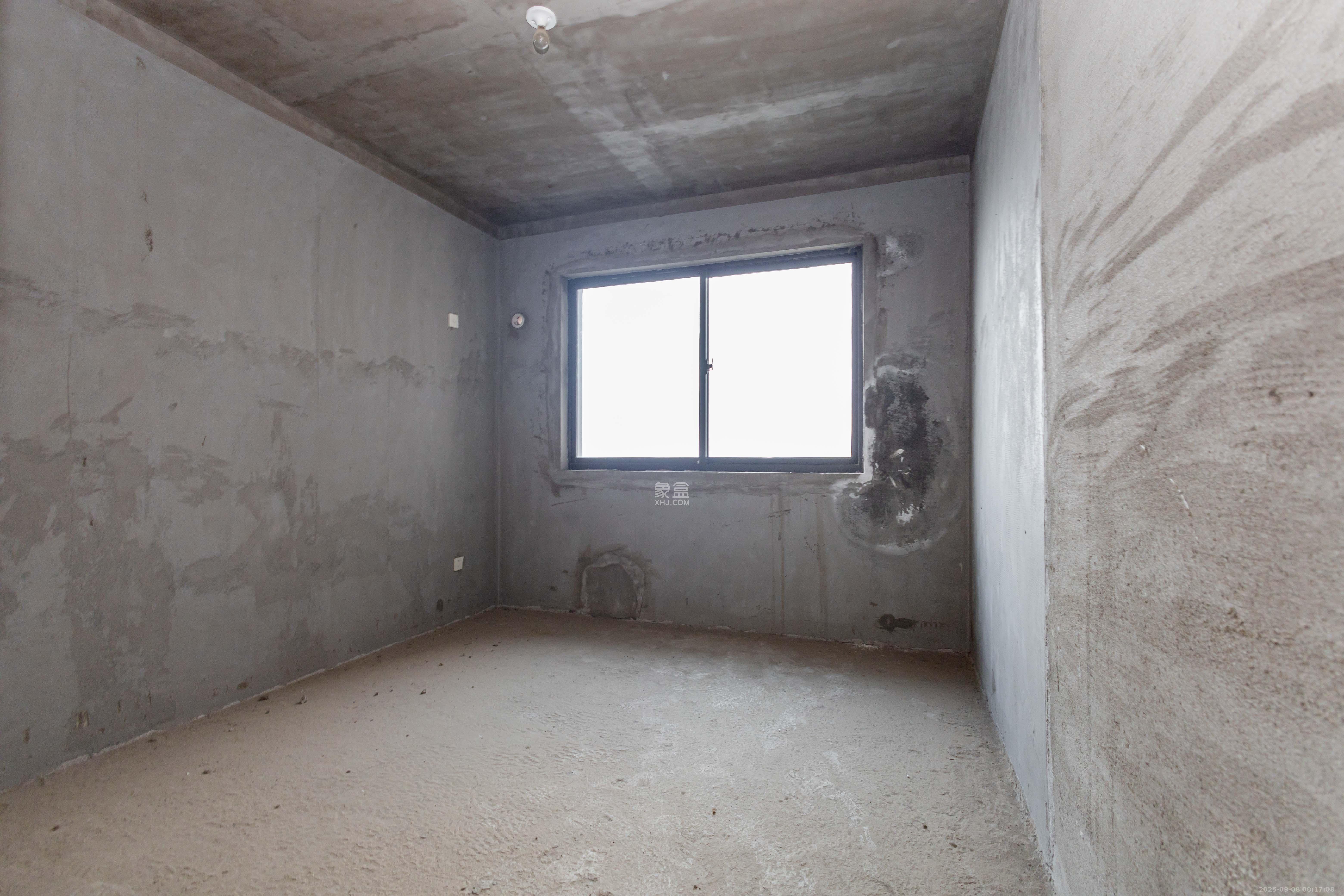 康桥长郡 4室2厅2卫 59.8万 康桥长郡 4室2厅2卫 59.8万卧室