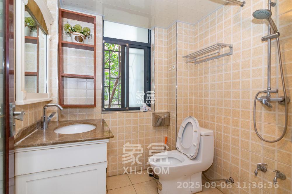 珠江东方明珠(新地东方明珠)一二期 2室2厅1卫 1700.0元/月 珠江东方明珠(新地东方明珠)一二期 2室2厅1卫 1700.0元/月室内图